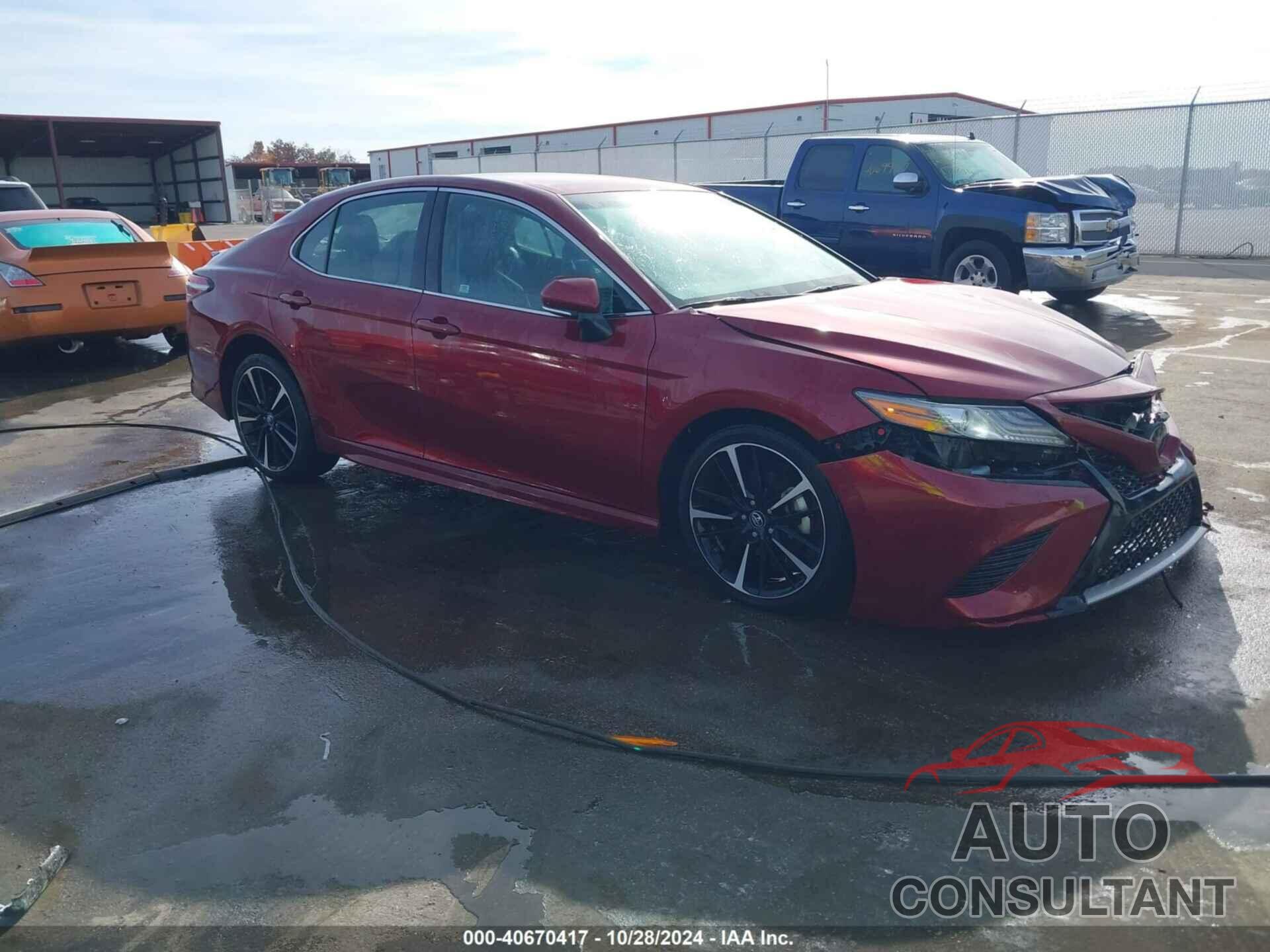 TOYOTA CAMRY 2018 - 4T1B61HK0JU534690