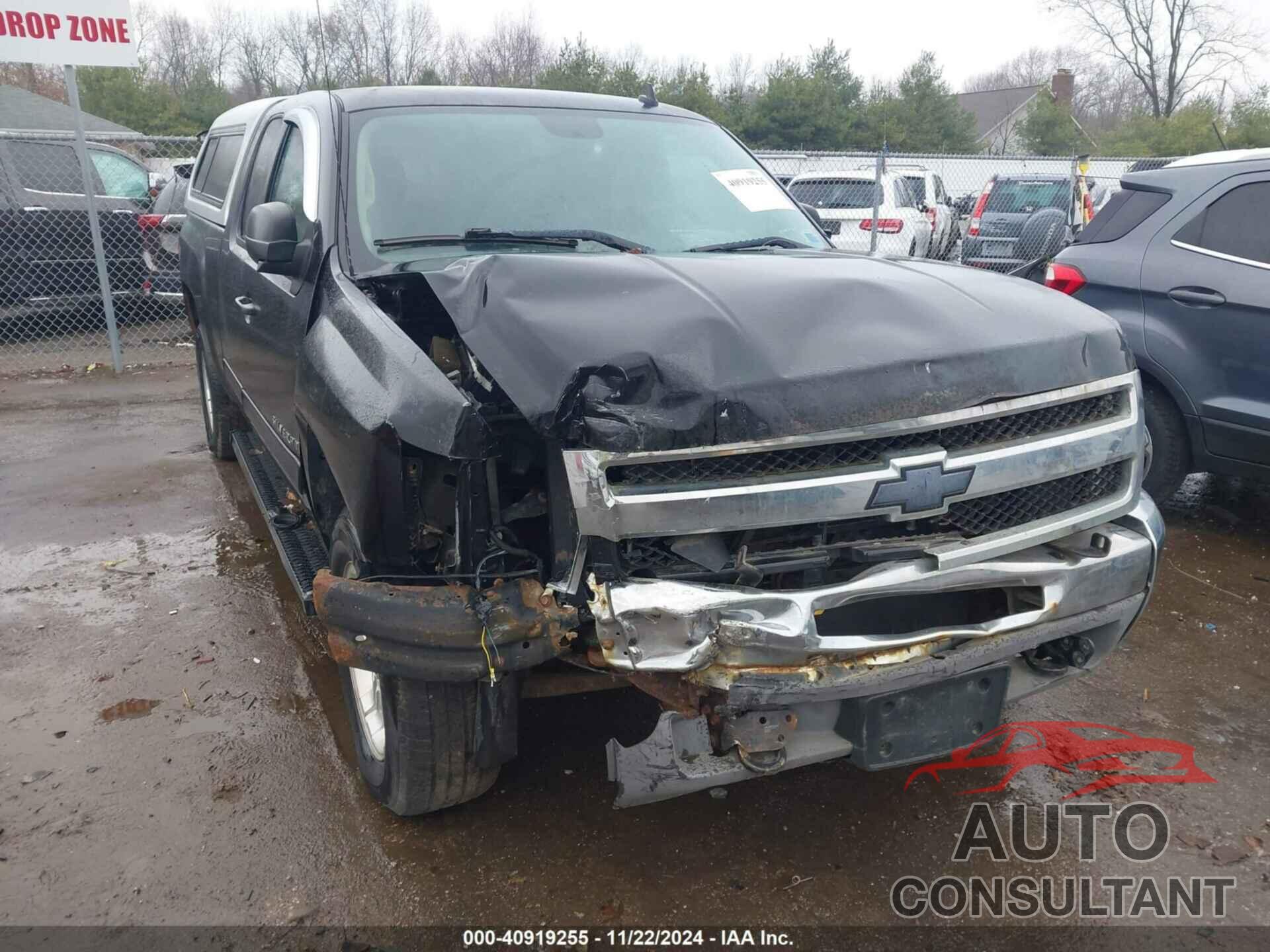 CHEVROLET SILVERADO 1500 2013 - 1GCRKSE74DZ382778