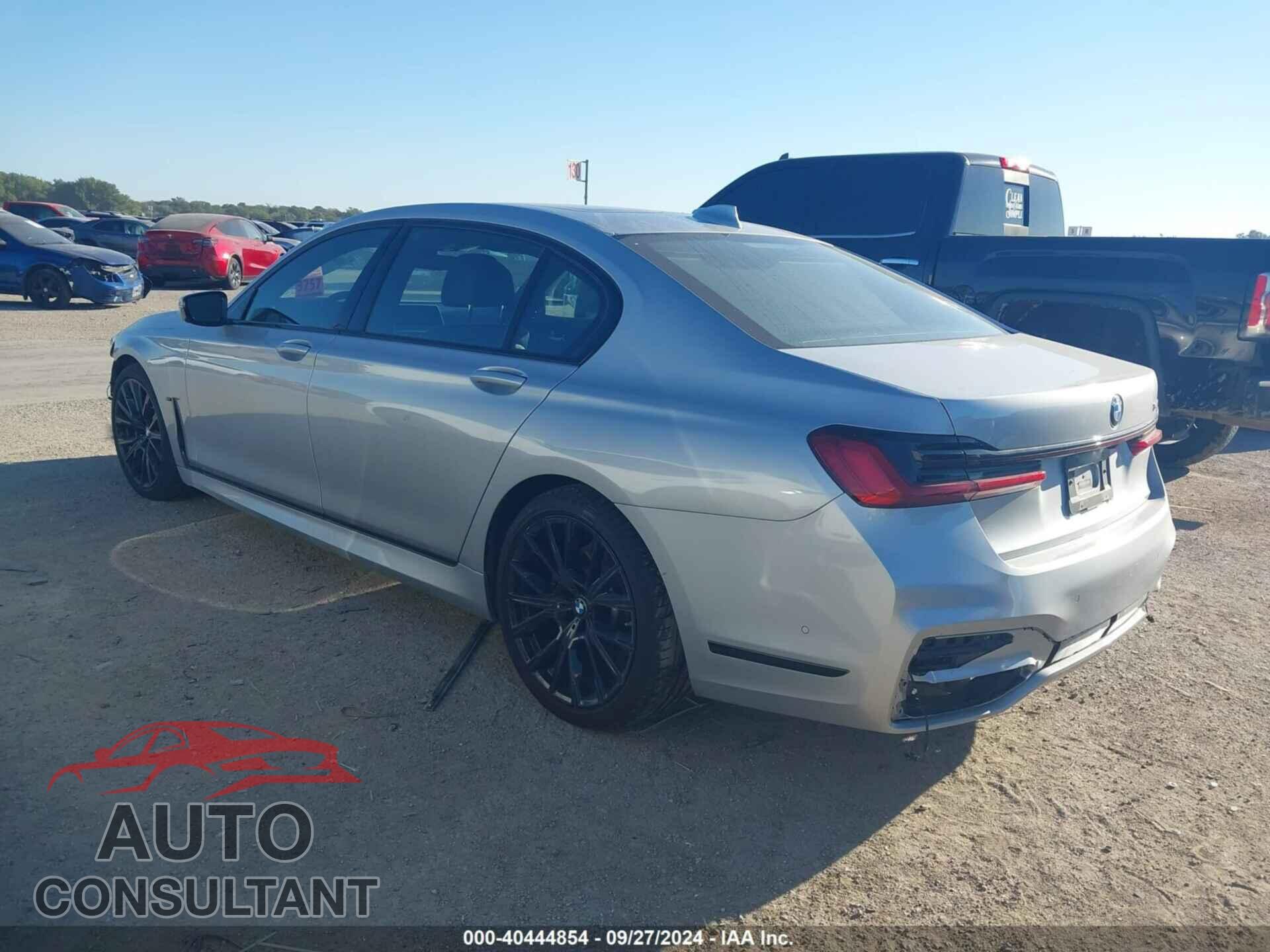 BMW 740I 2020 - WBA7T2C01LGL18053