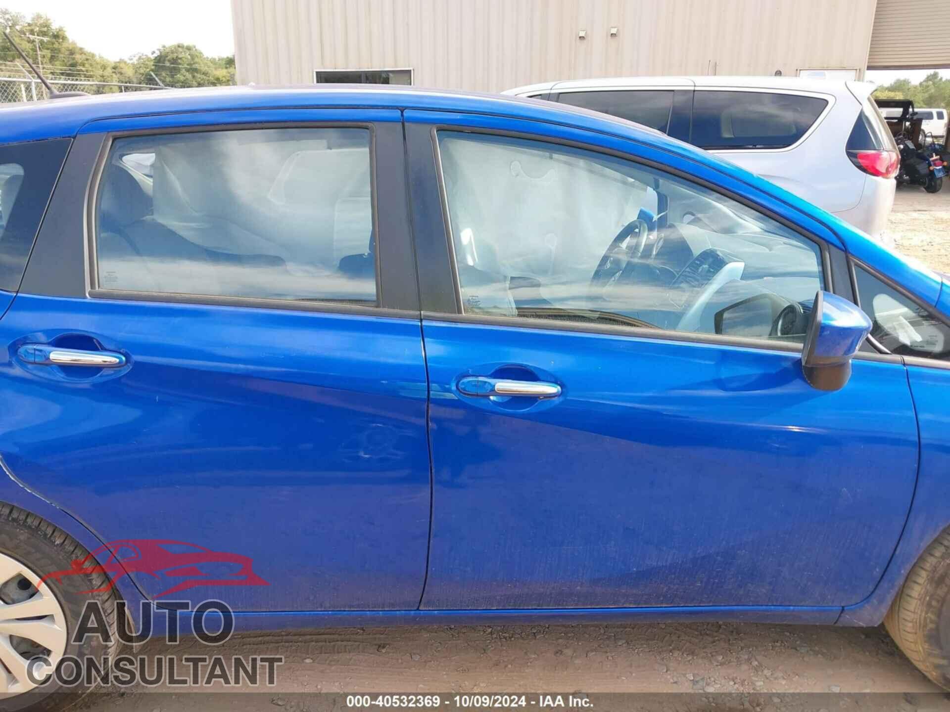 NISSAN VERSA NOTE 2017 - 3N1CE2CP8HL366597
