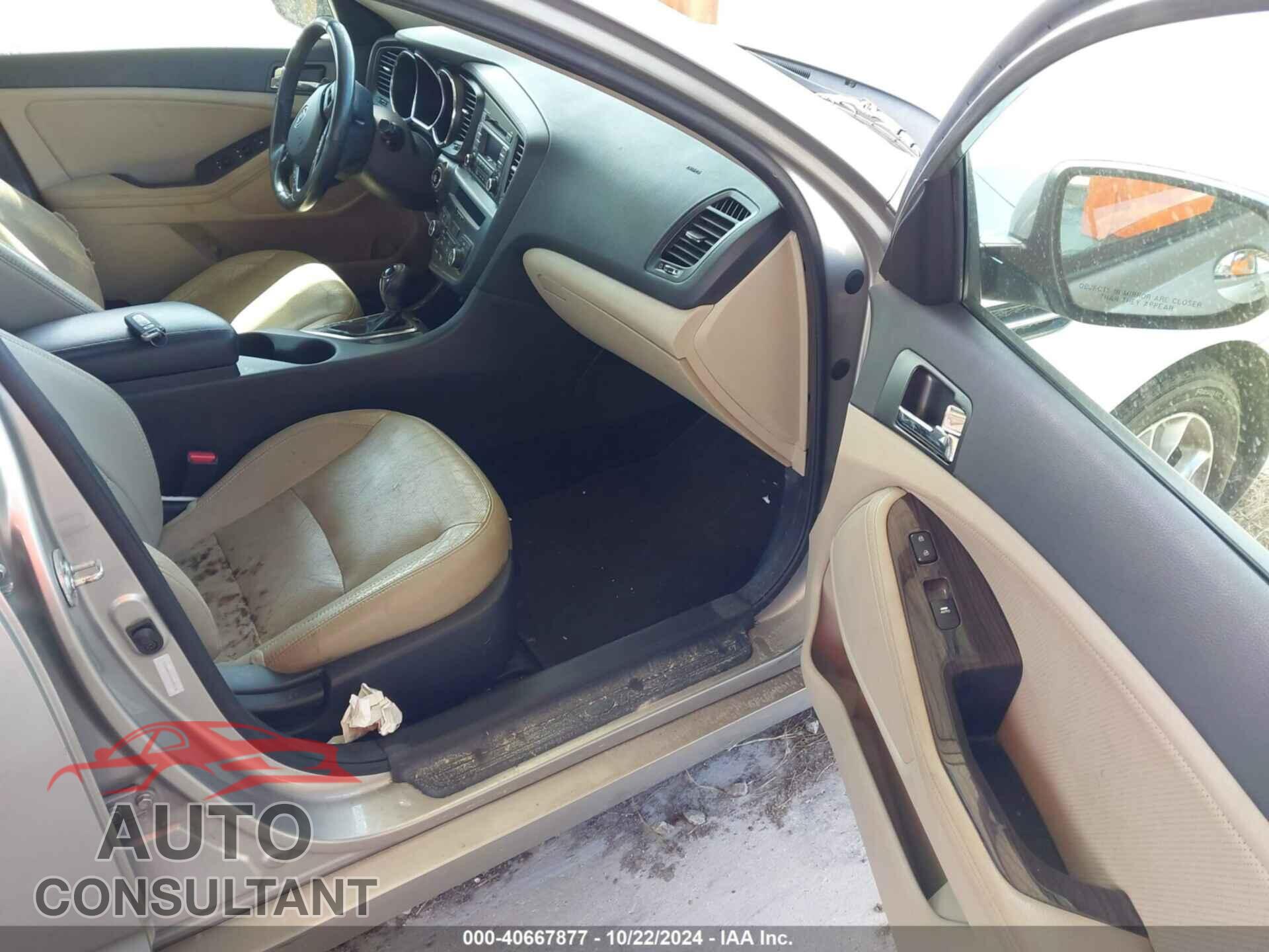 KIA OPTIMA 2012 - 5XXGN4A79CG085135