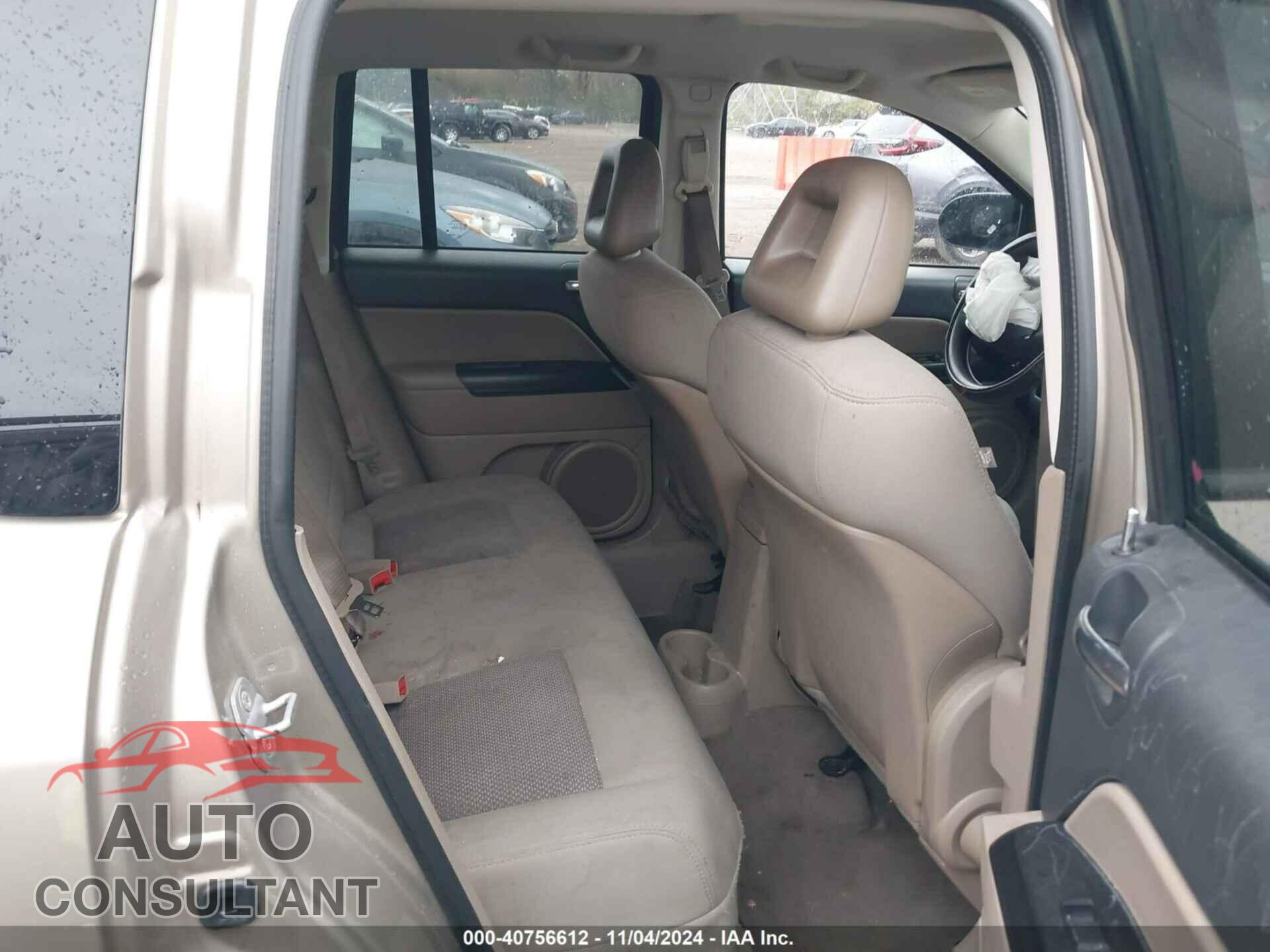 JEEP COMPASS 2009 - 1J4FT47B79D201183