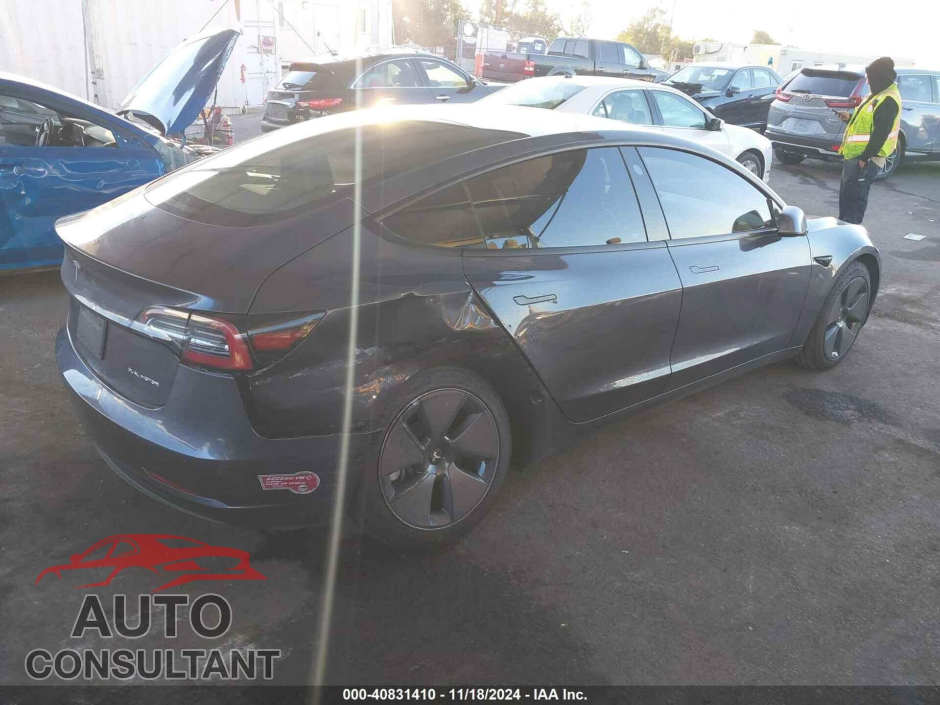 TESLA MODEL 3 2021 - 5YJ3E1EB0MF050967