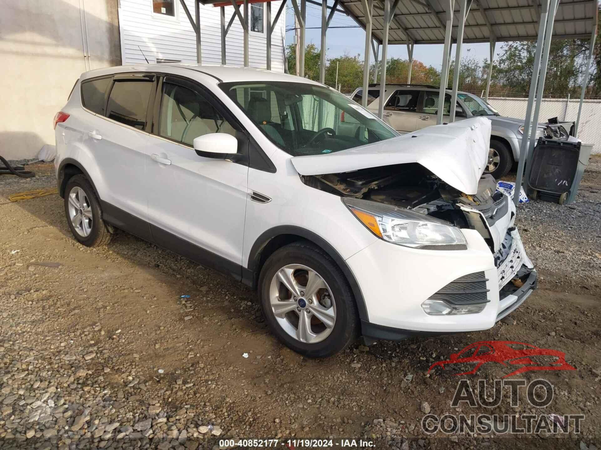 FORD ESCAPE 2016 - 1FMCU0GX9GUB87645