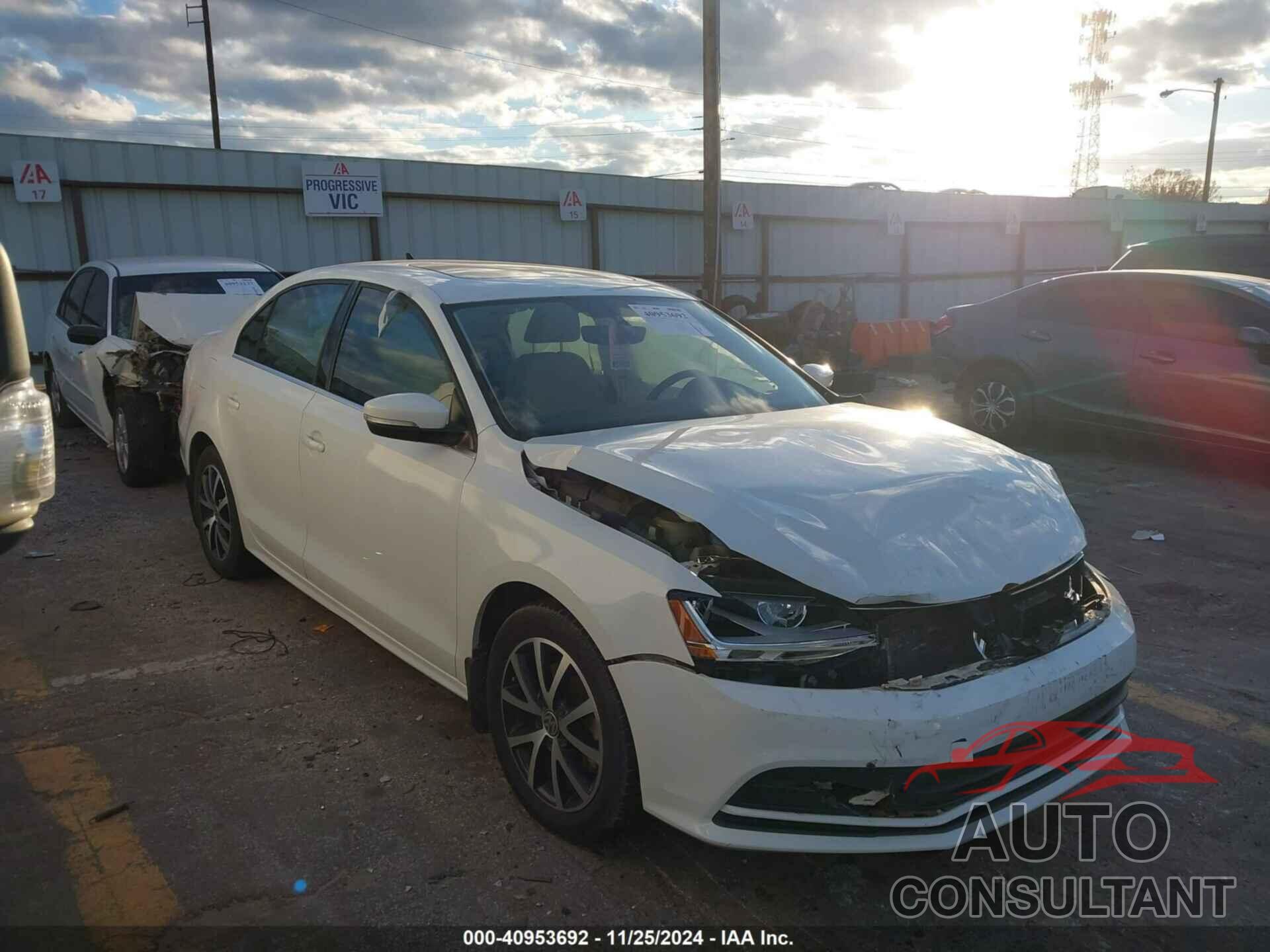 VOLKSWAGEN JETTA 2017 - 3VWDB7AJXHM335123