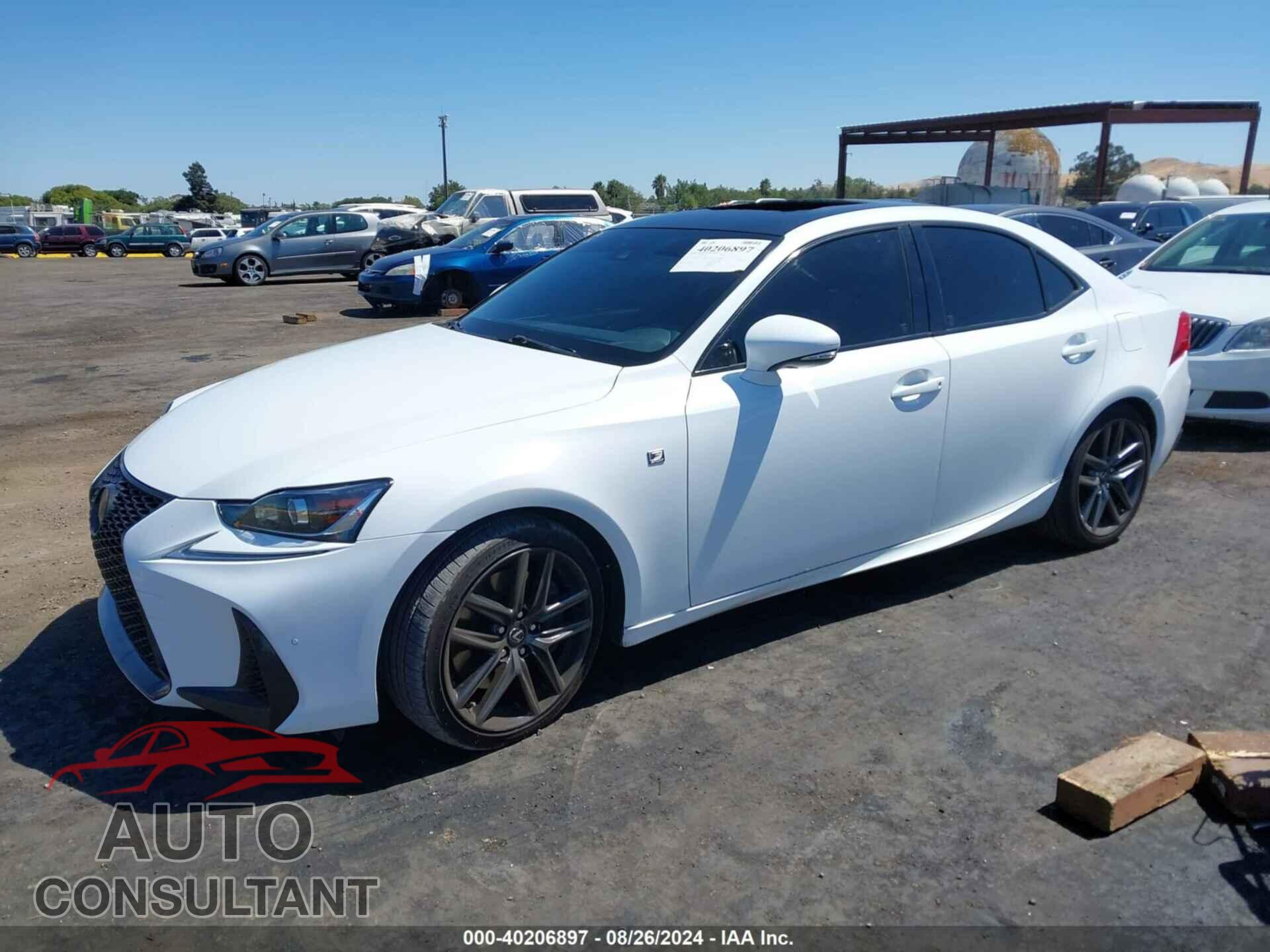 LEXUS IS 350 2018 - JTHBZ1D20J5033132