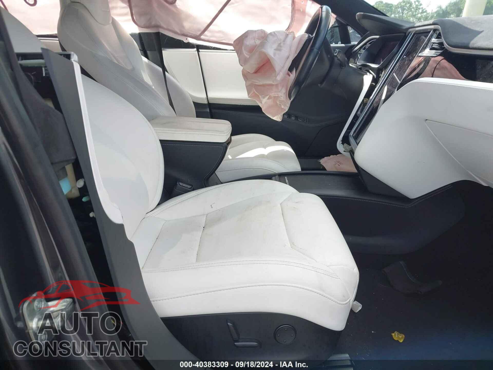 TESLA MODEL S 2017 - 5YJSA1E15HF188850