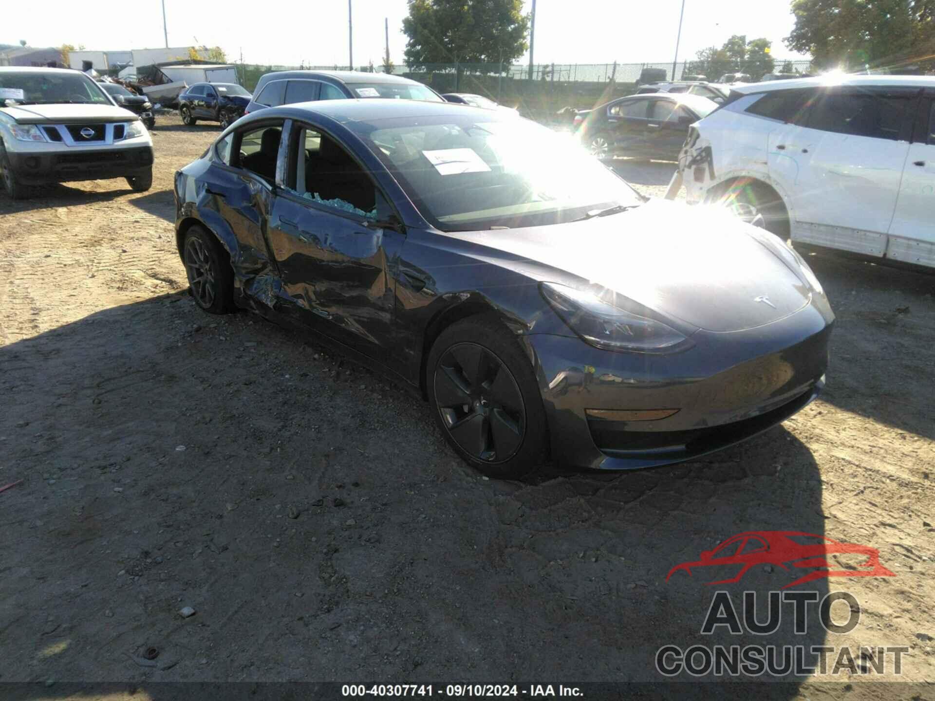 TESLA MODEL 3 2022 - 5YJ3E1EB9NF349326