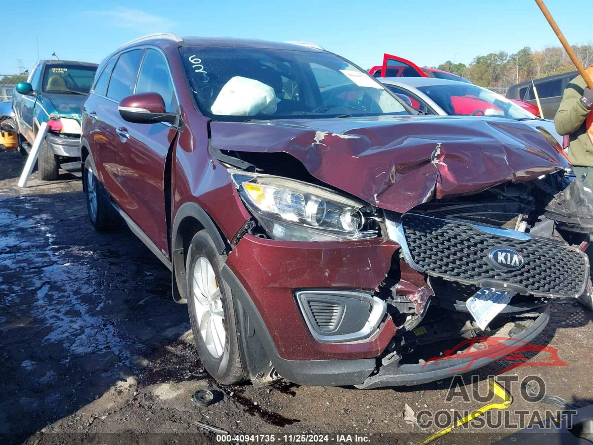 KIA SORENTO 2017 - 5XYPGDA35HG236207