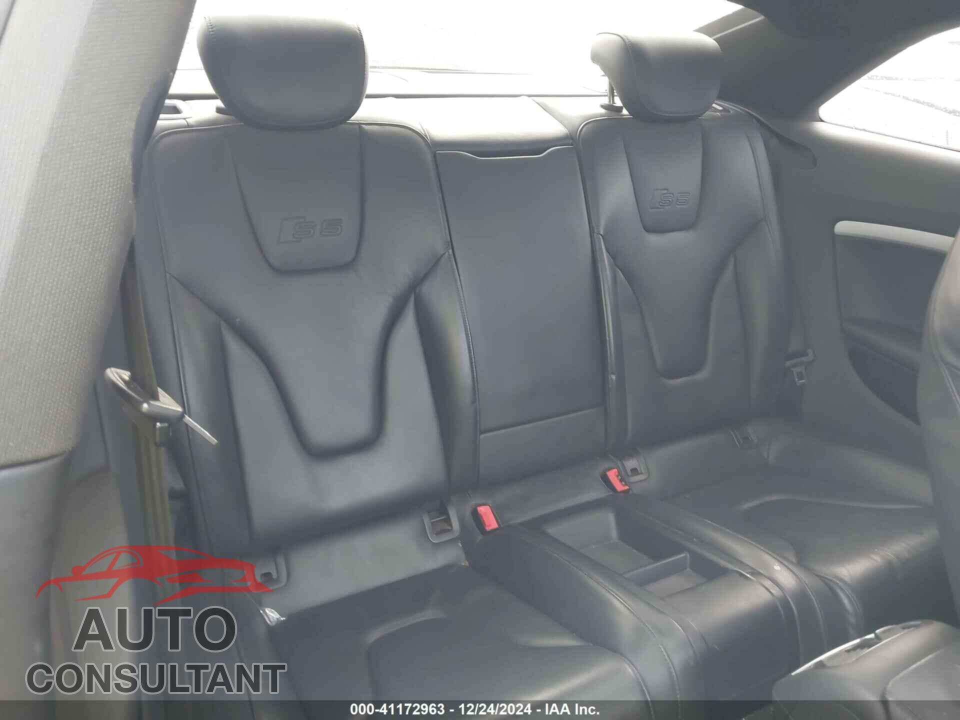 AUDI S5 2010 - WAUCVAFRXAA071273