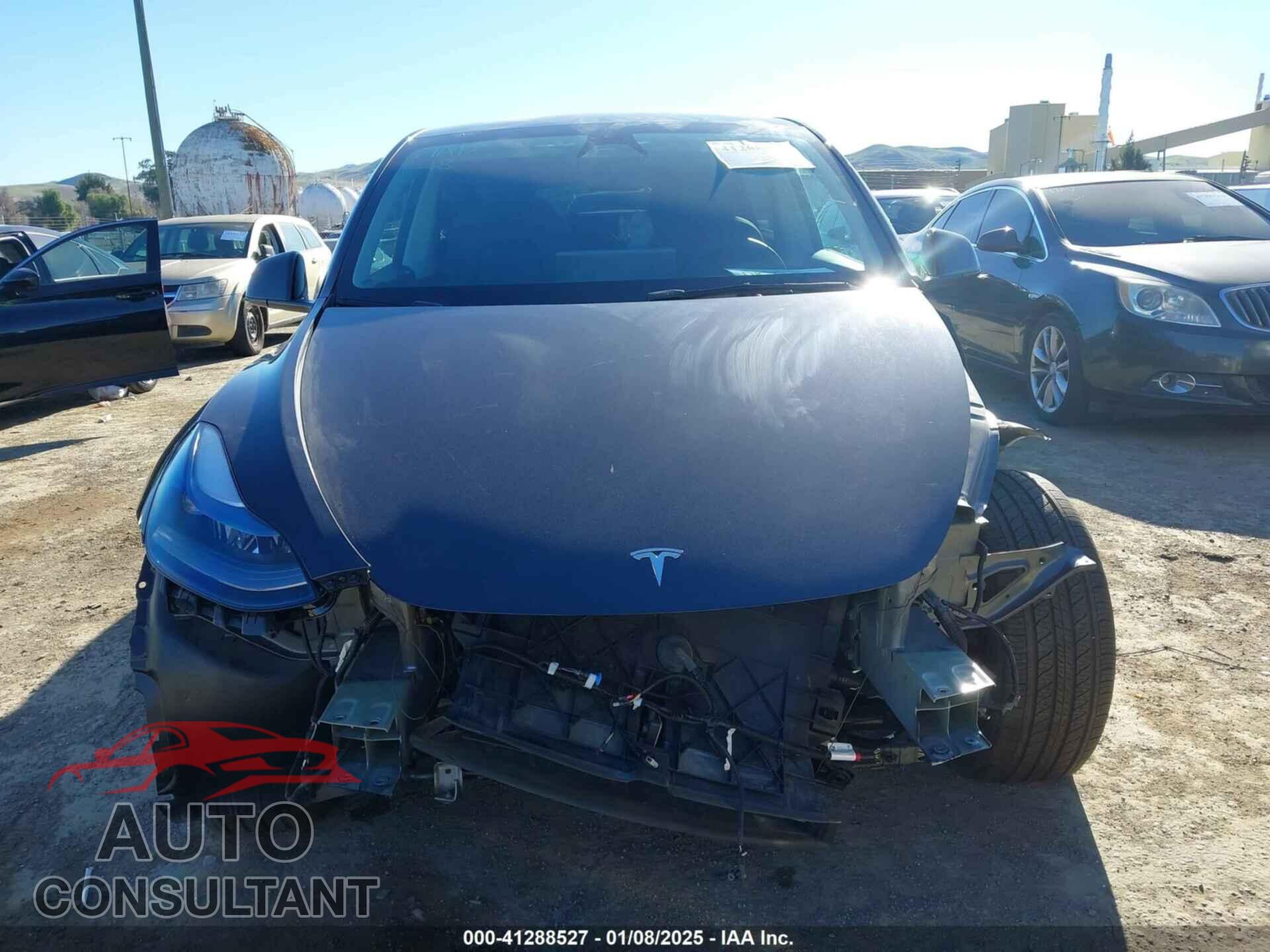 TESLA MODEL Y 2024 - 7SAYGDED3RF095754