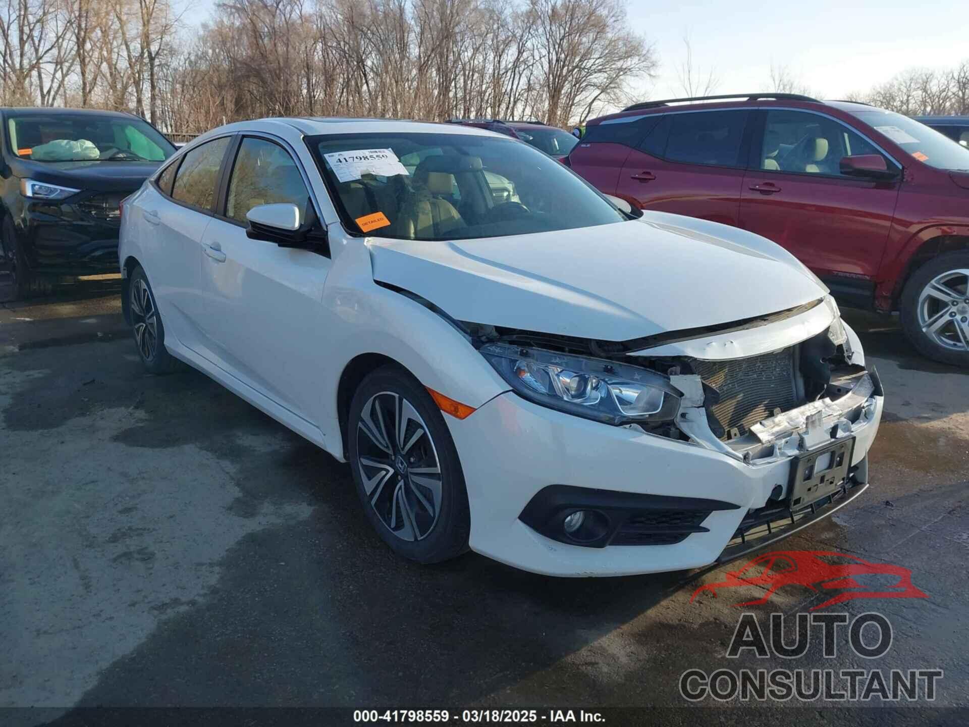 HONDA CIVIC 2018 - JHMFC1F73JX010072