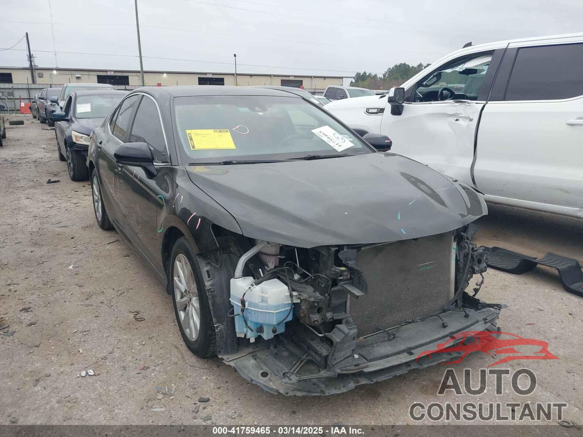 TOYOTA CAMRY 2018 - 4T1B11HK2JU590130