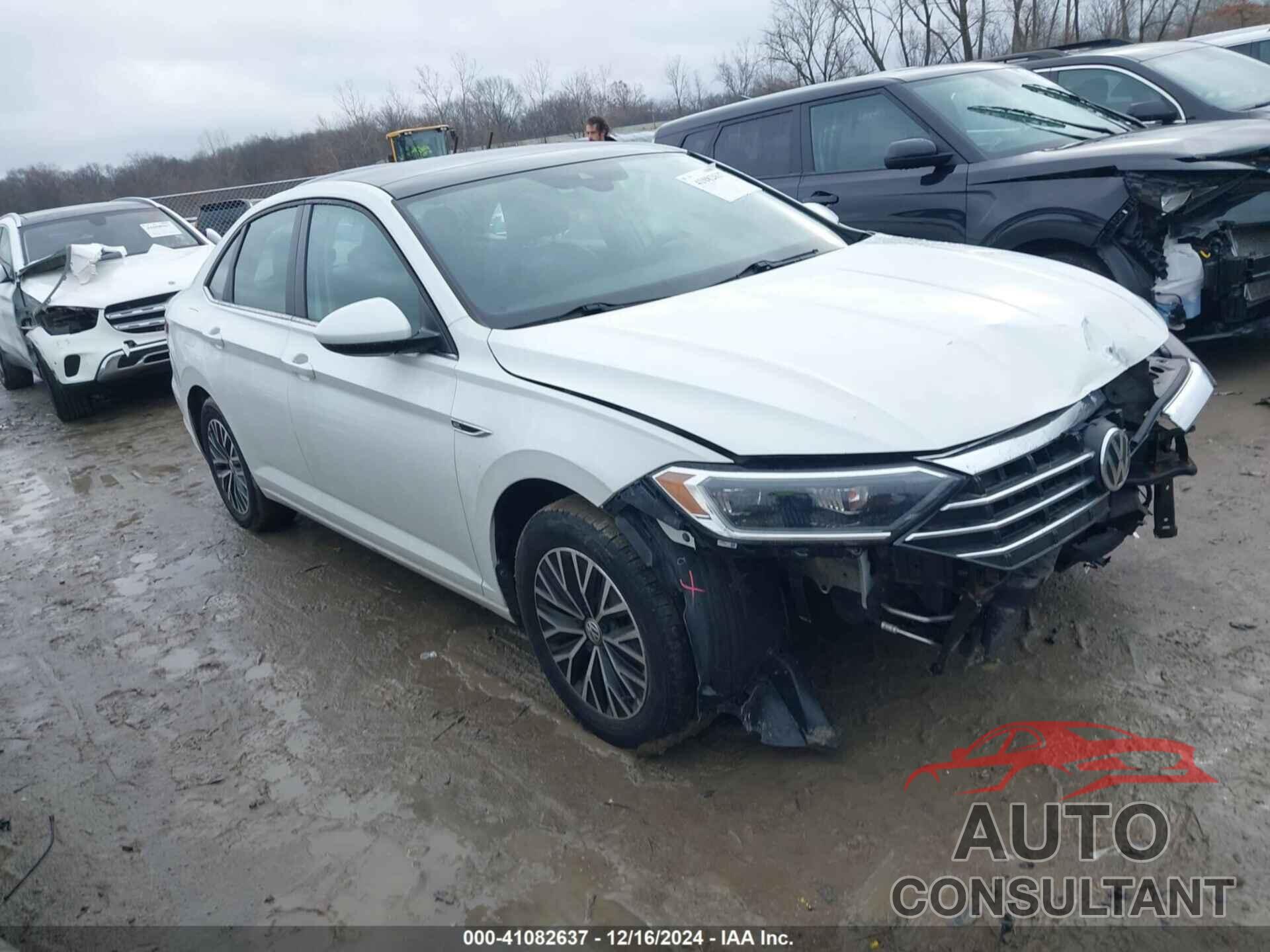 VOLKSWAGEN JETTA 2019 - 3VWE57BU1KM253552