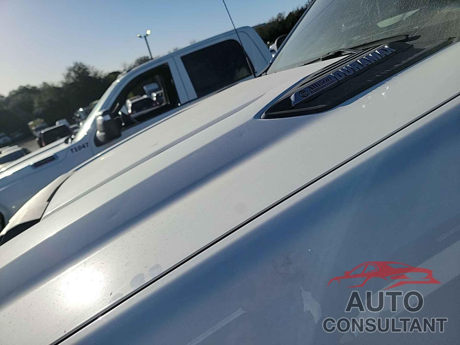 CHEVROLET SILVERADO 2024 - 2GC1YMEY3R1137552