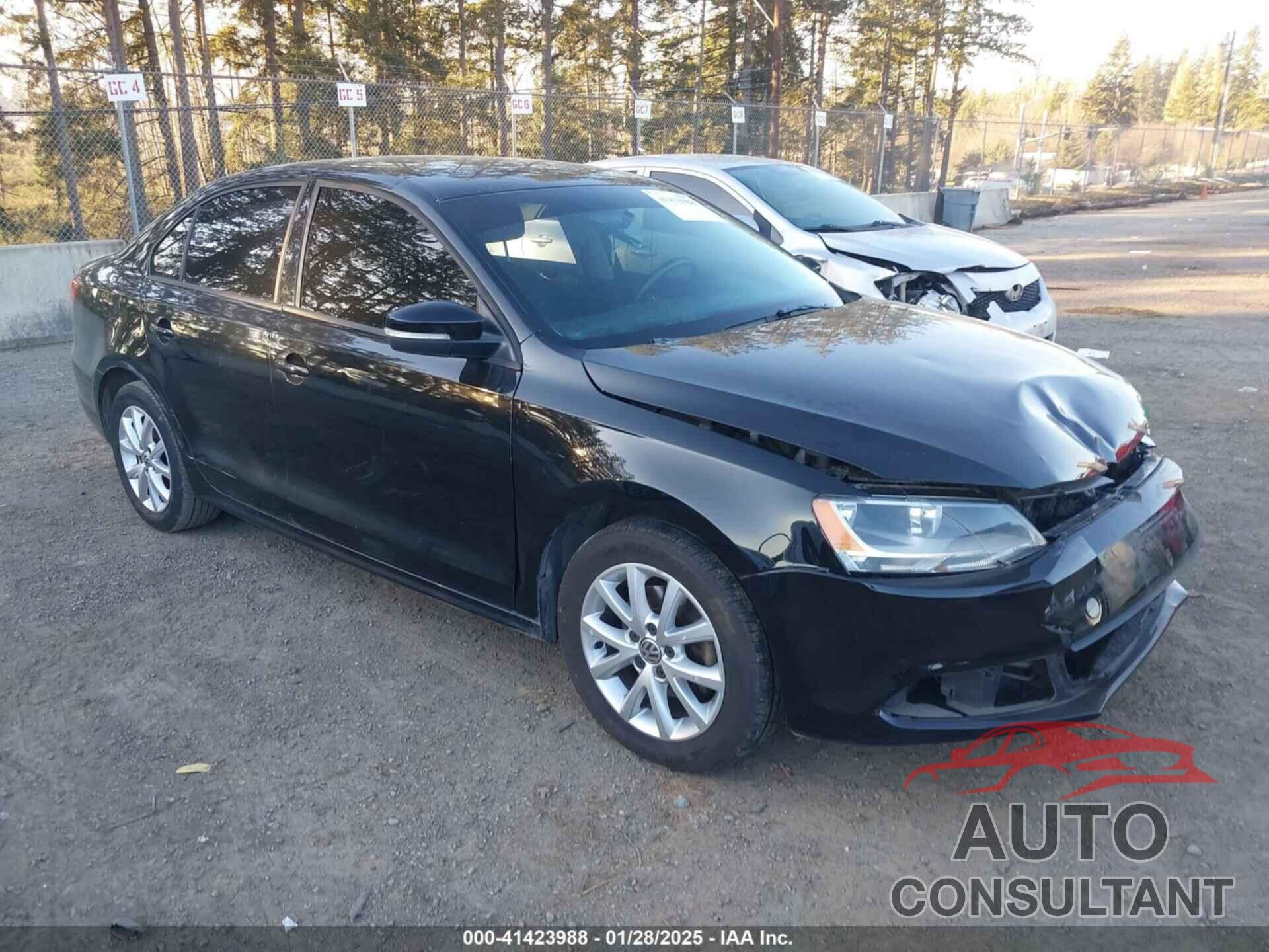 VOLKSWAGEN JETTA 2011 - 3VWDZ7AJ0BM328300