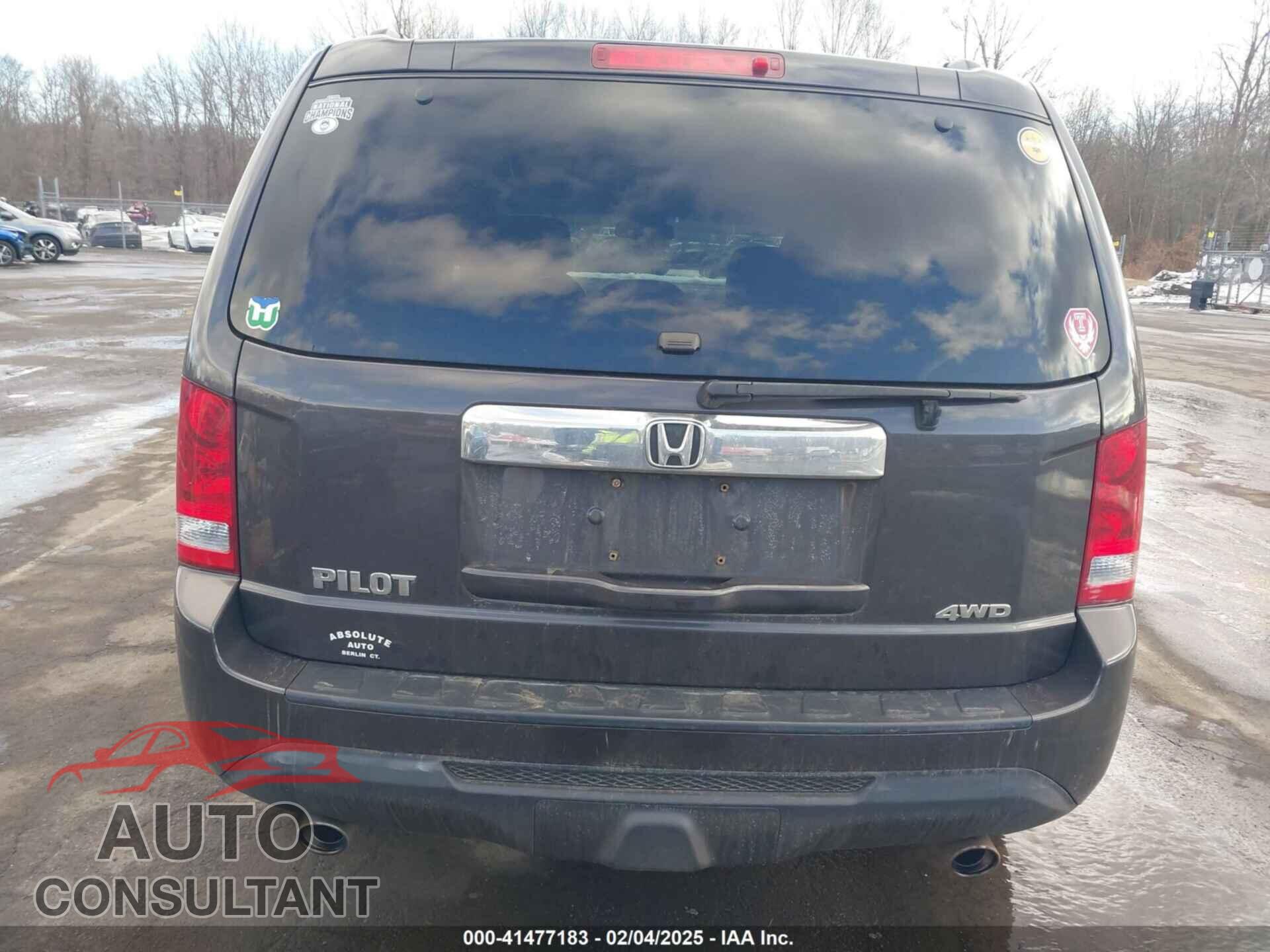 HONDA PILOT 2013 - 5FNYF4H59DB080950
