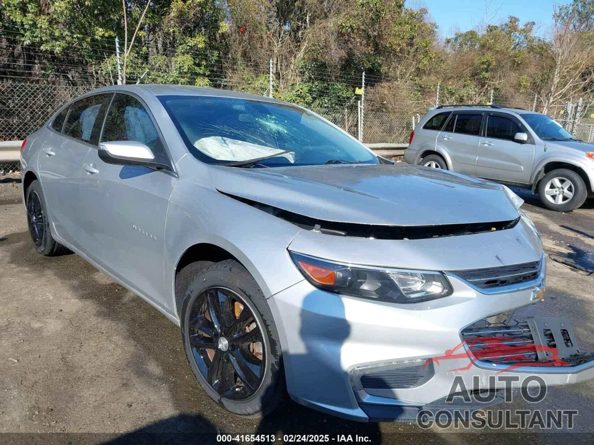 CHEVROLET MALIBU 2017 - 1G1ZE5ST7HF203109