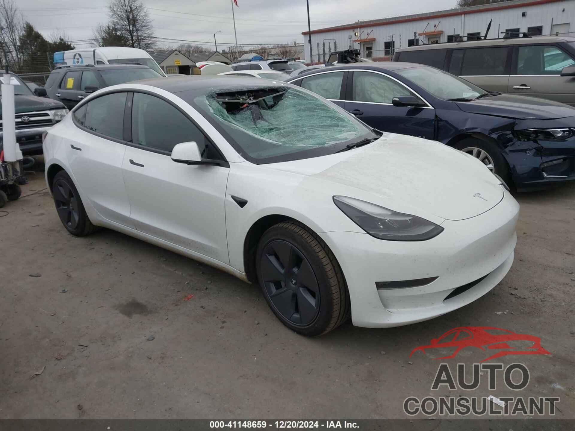 TESLA MODEL 3 2023 - 5YJ3E1EB0PF389457