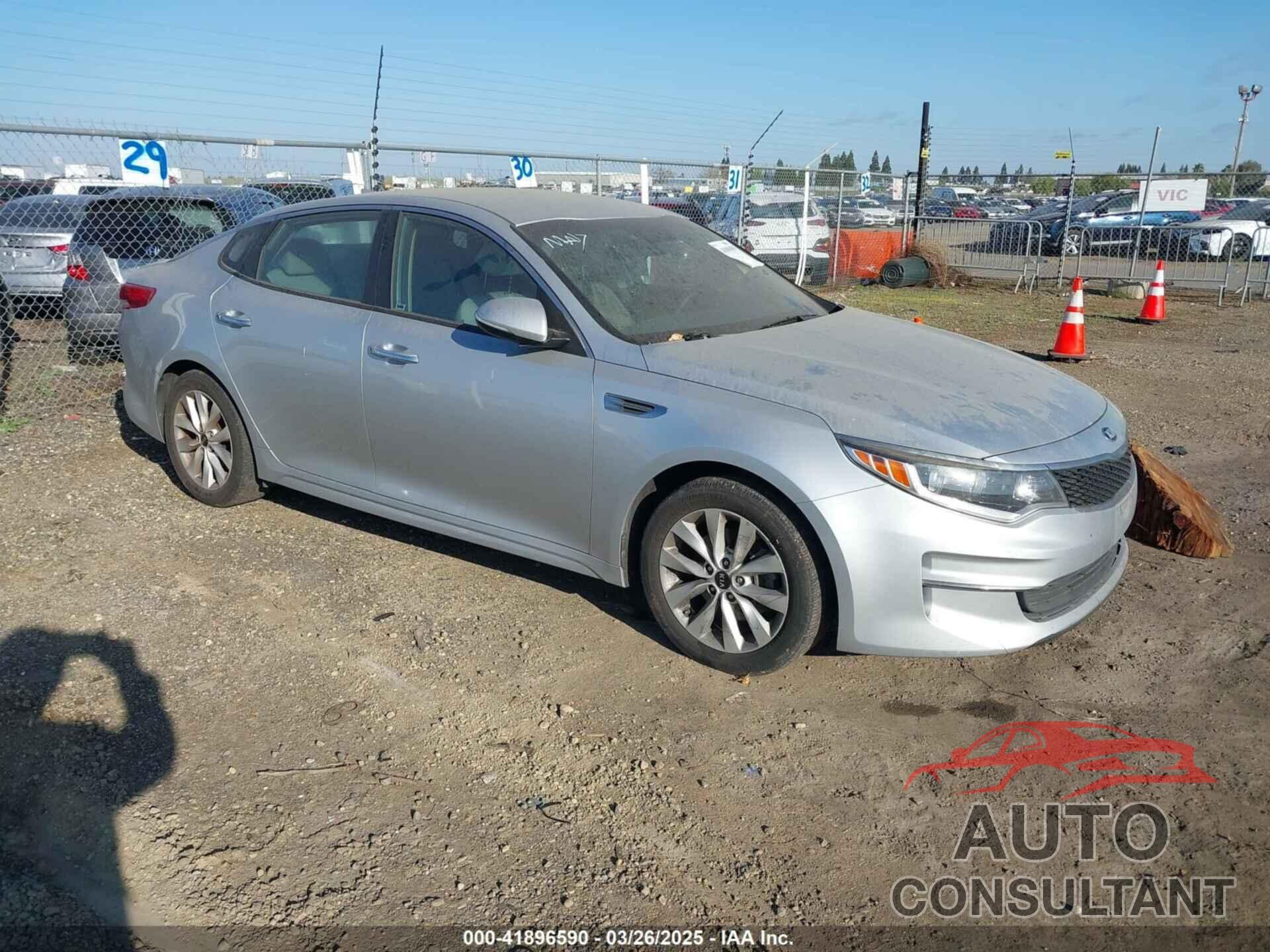 KIA OPTIMA 2016 - 5XXGT4L36GG018868