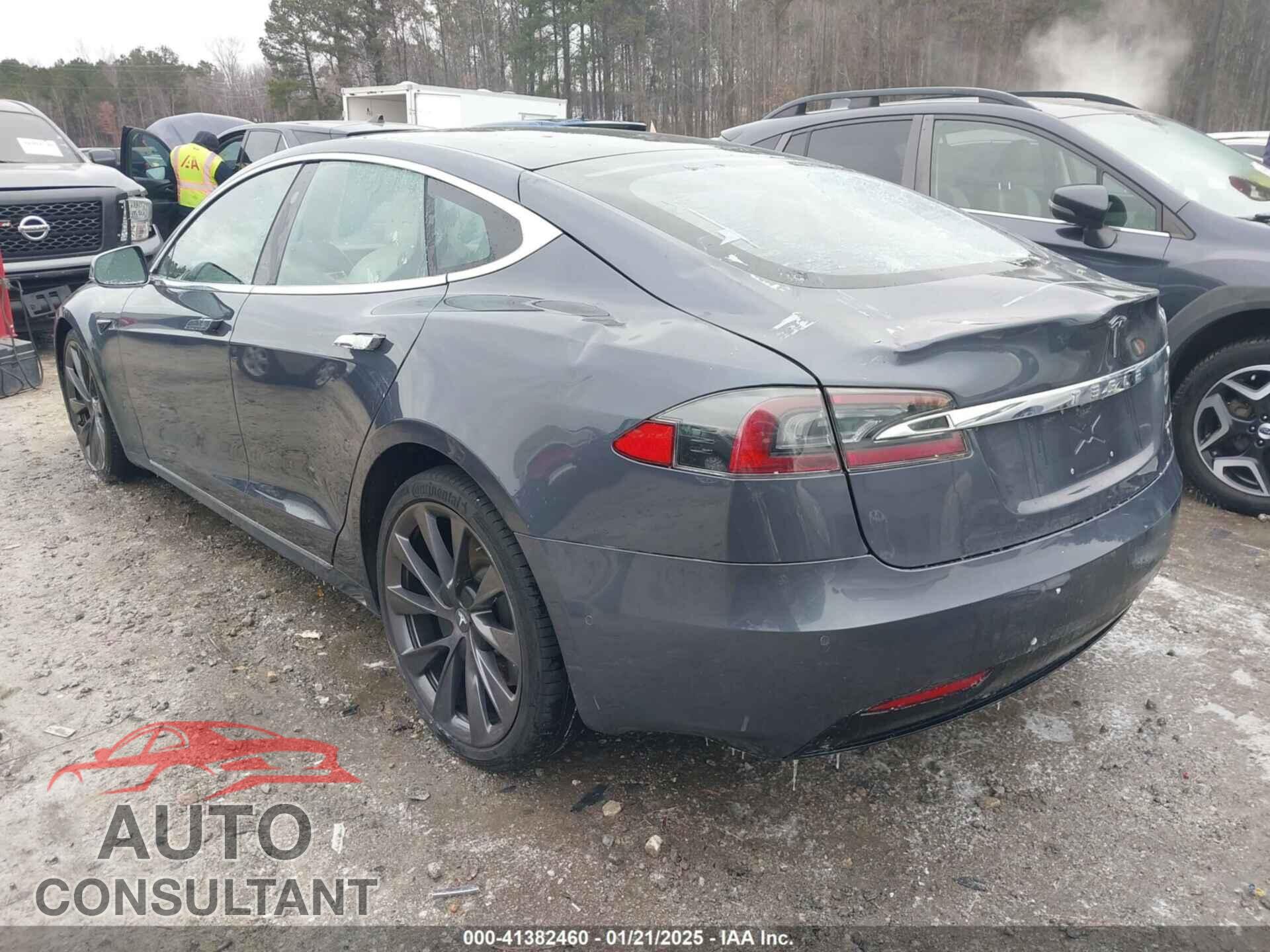 TESLA MODEL S 2020 - 5YJSA1E21LF363256