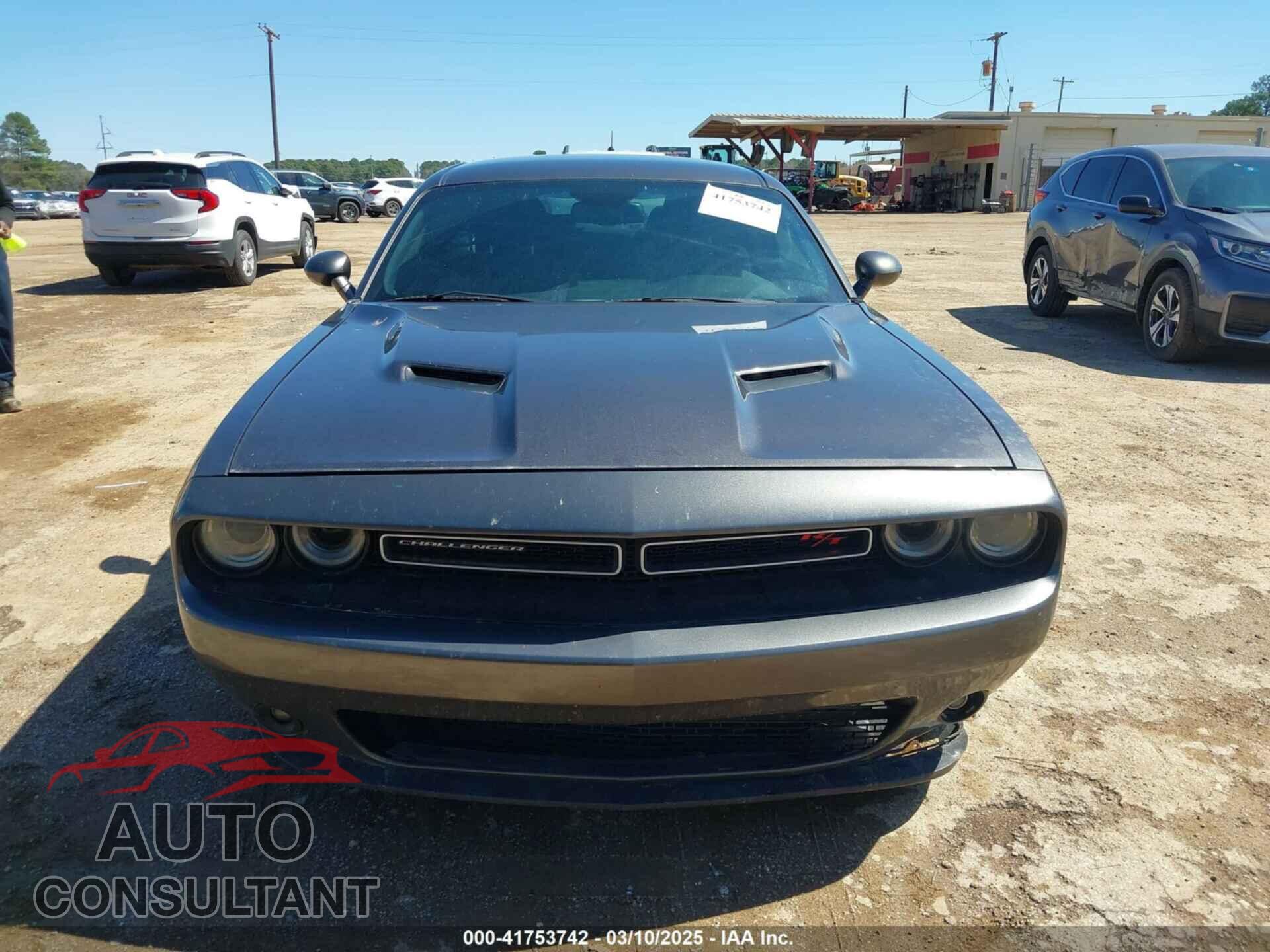 DODGE CHALLENGER 2015 - 2C3CDZAT2FH710640