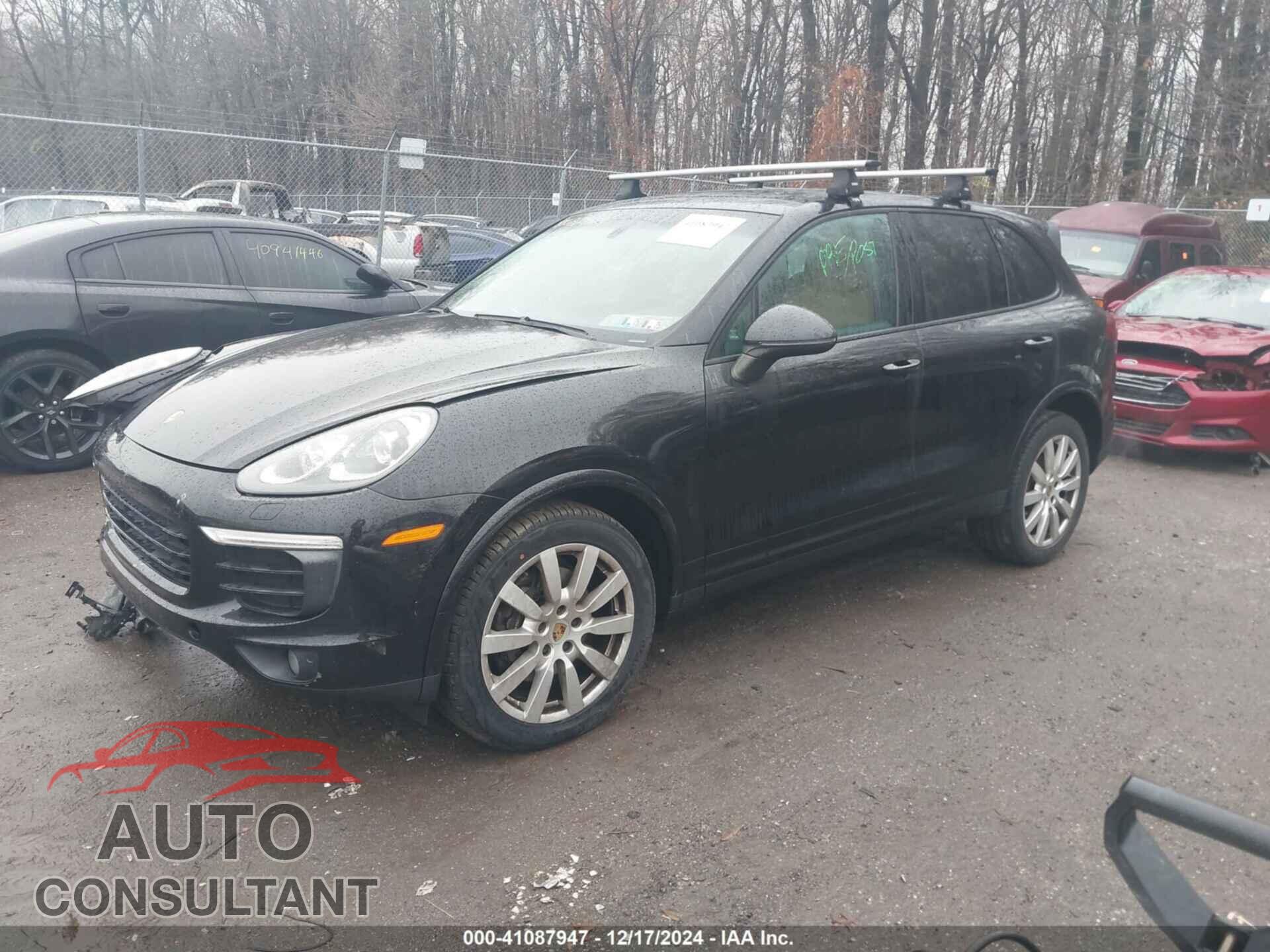 PORSCHE CAYENNE 2017 - WP1AA2A22HKA87556