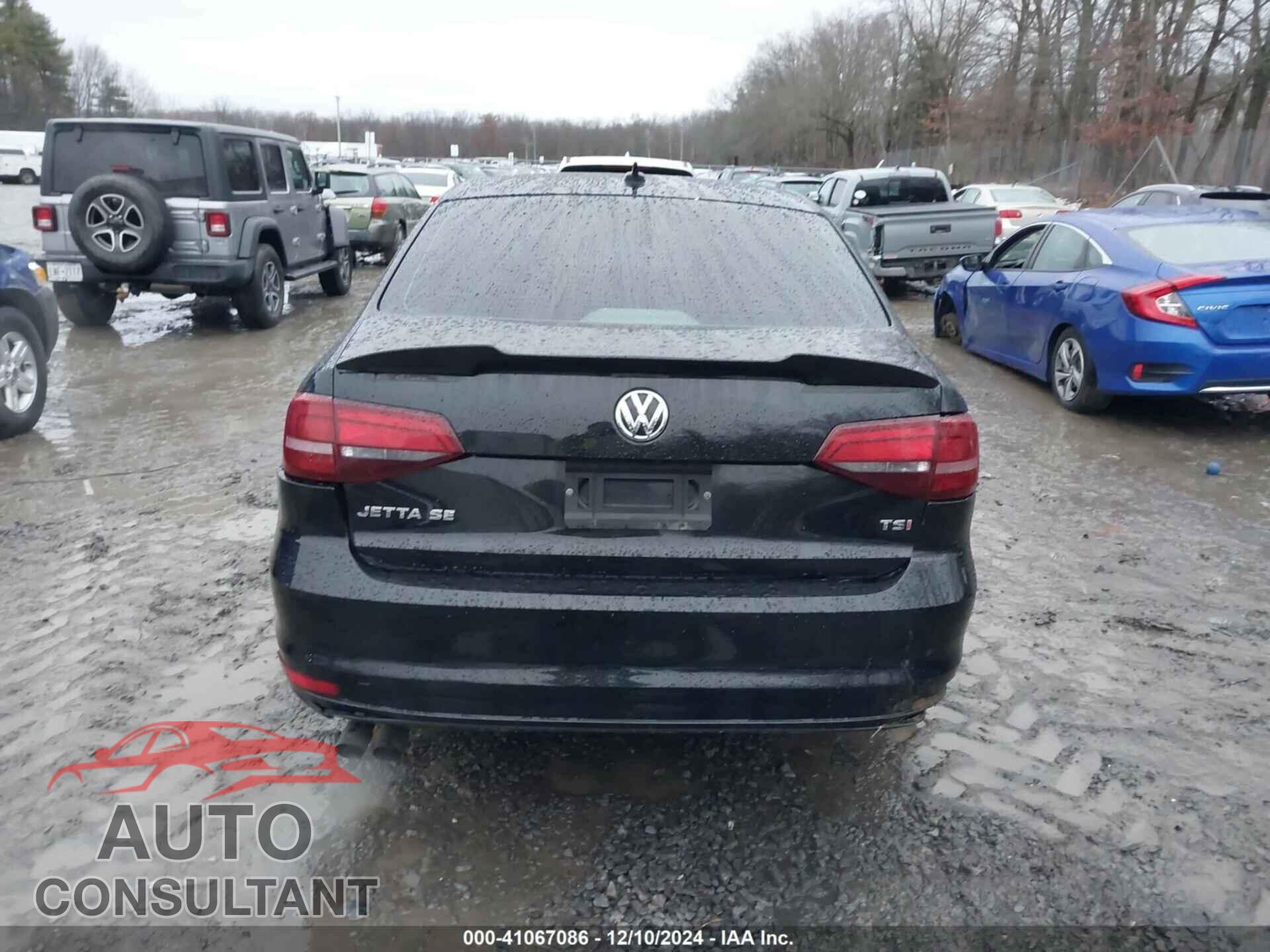 VOLKSWAGEN JETTA 2017 - 3VWDB7AJ9HM400267
