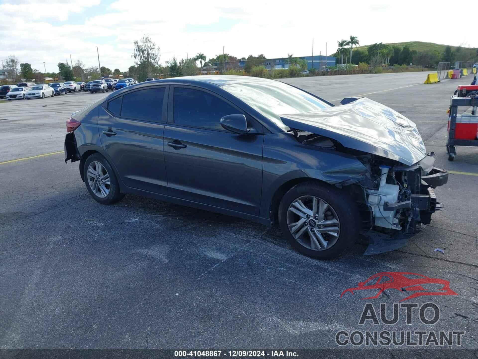 HYUNDAI ELANTRA 2020 - 5NPD84LF2LH598603