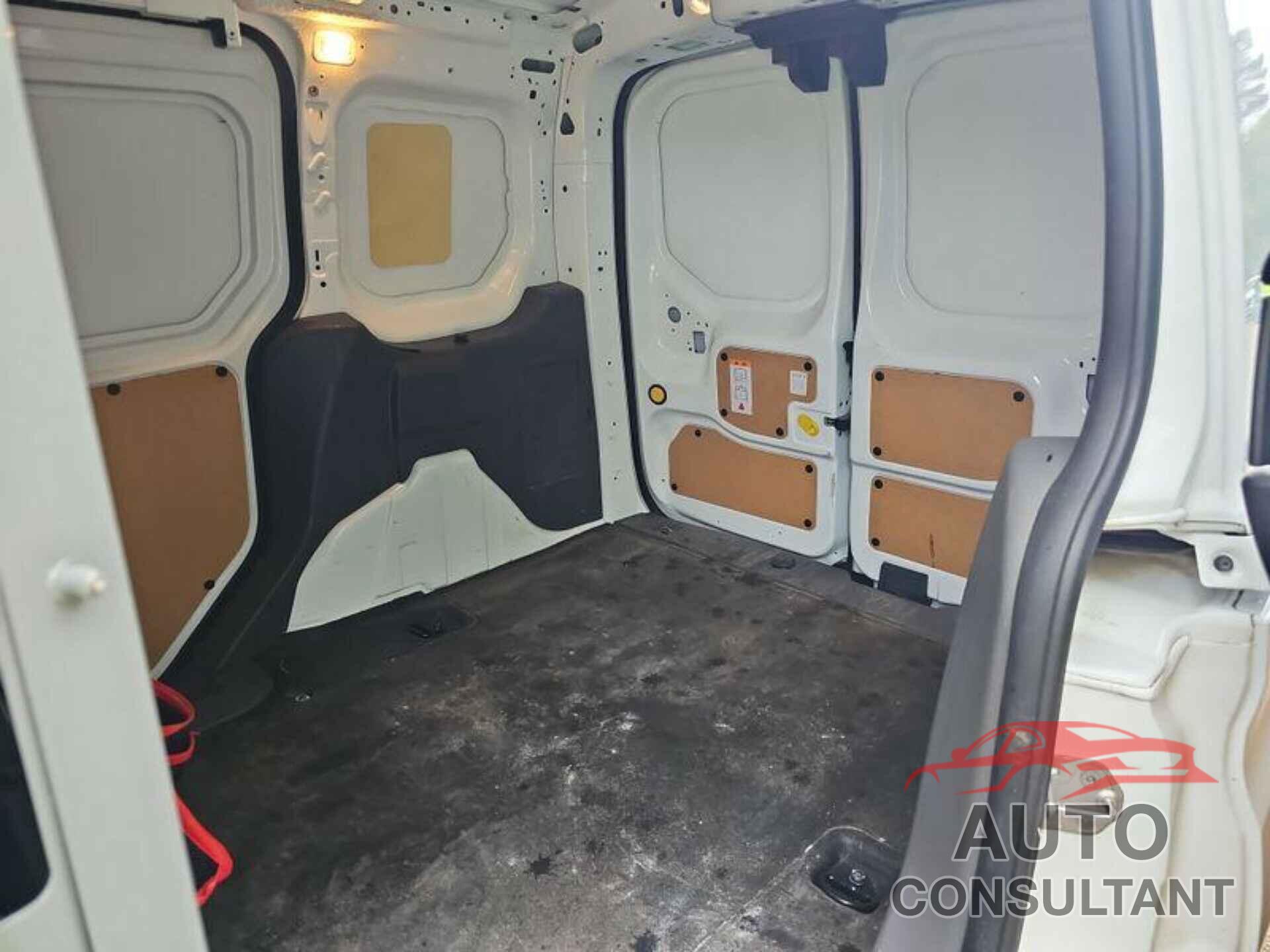 FORD TRANSIT CONNECT 2019 - NM0LS6E20K1406830