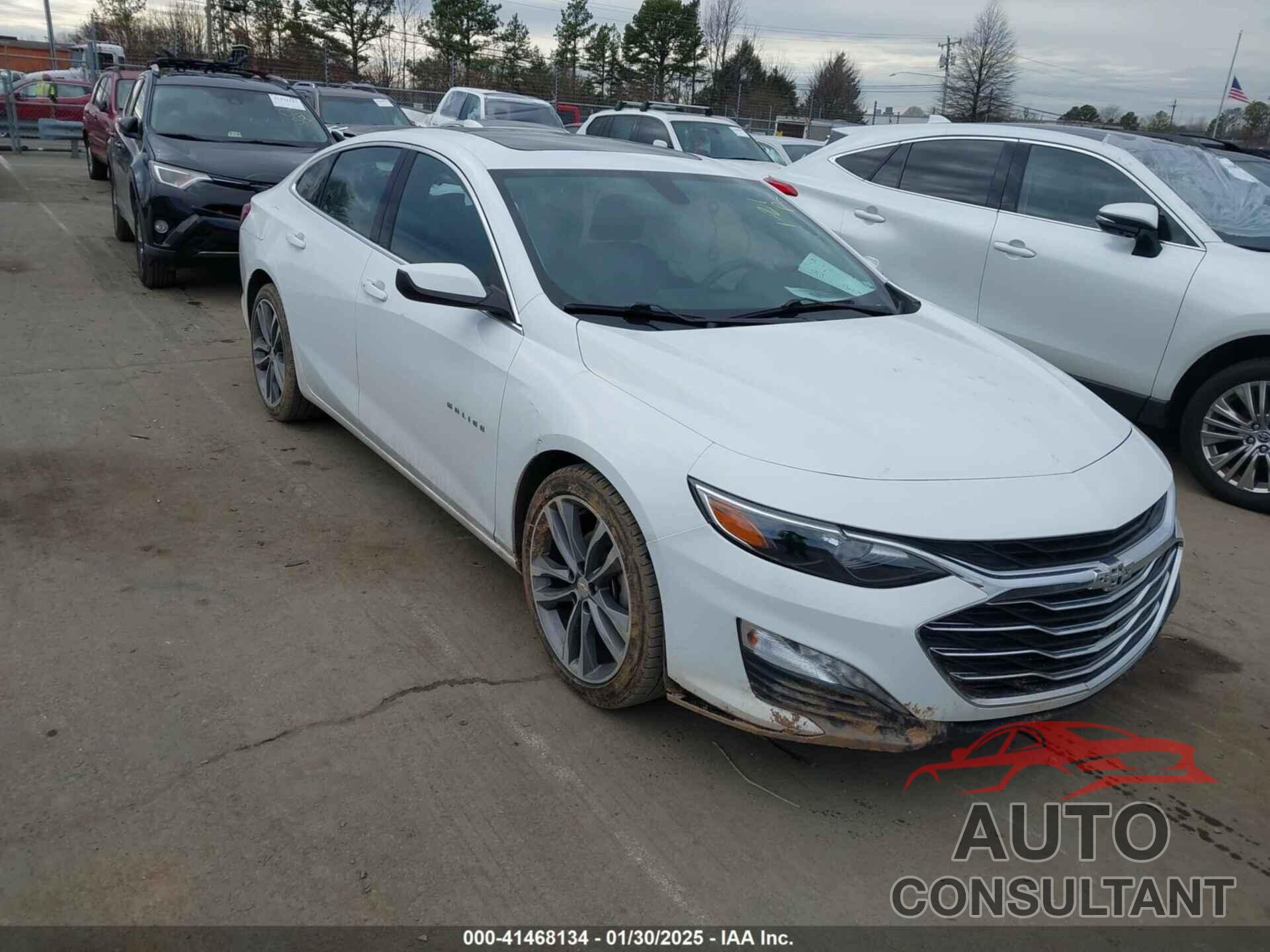 CHEVROLET MALIBU 2022 - 1G1ZD5STXNF143096