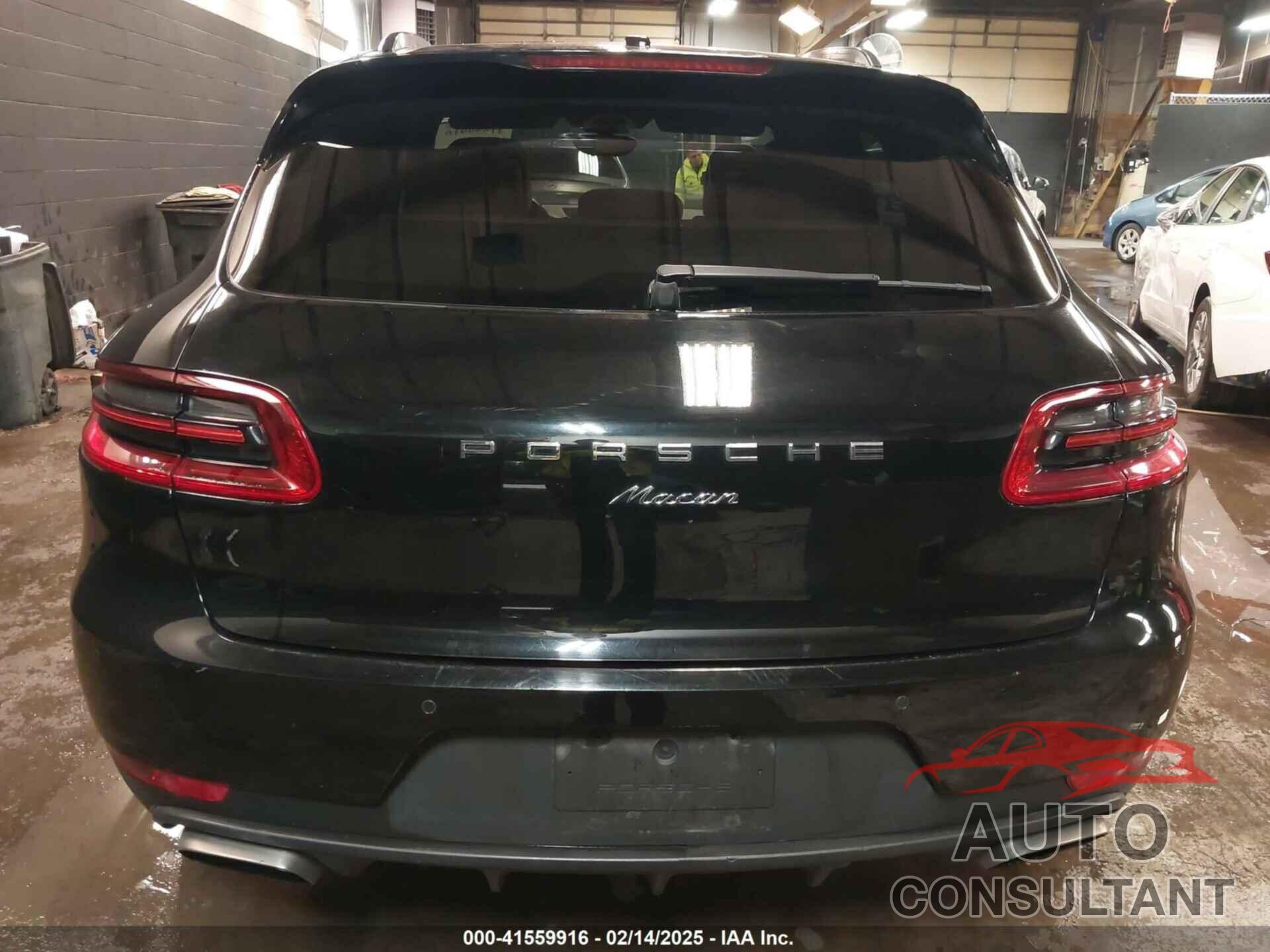 PORSCHE MACAN 2017 - WP1AA2A56HLB00636