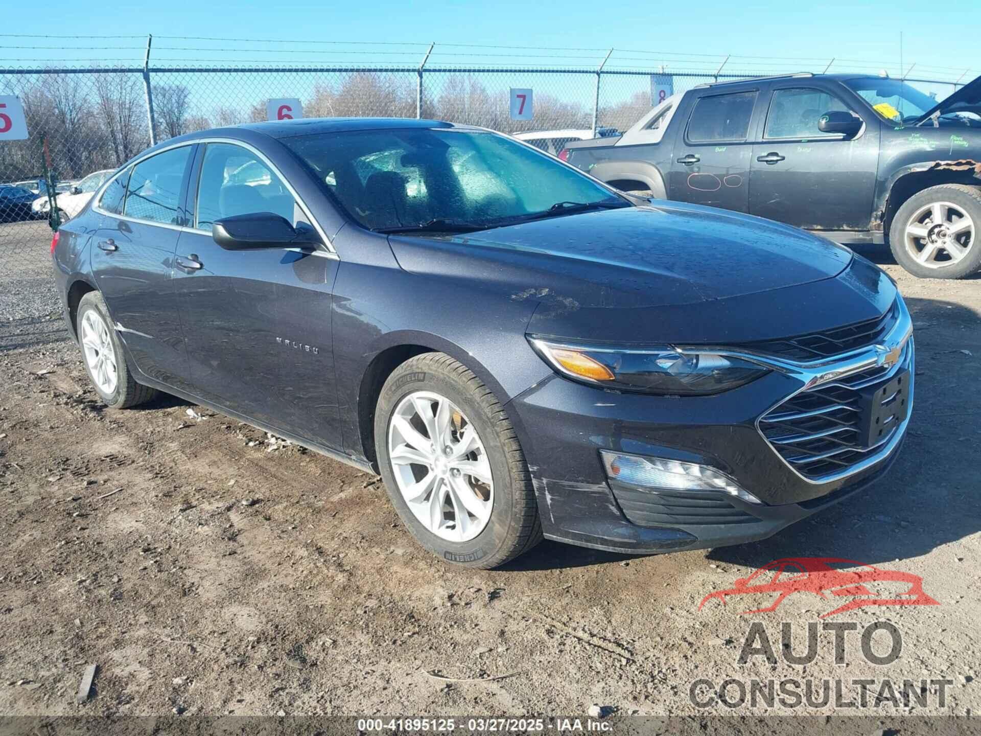 CHEVROLET MALIBU 2023 - 1G1ZD5ST4PF245965
