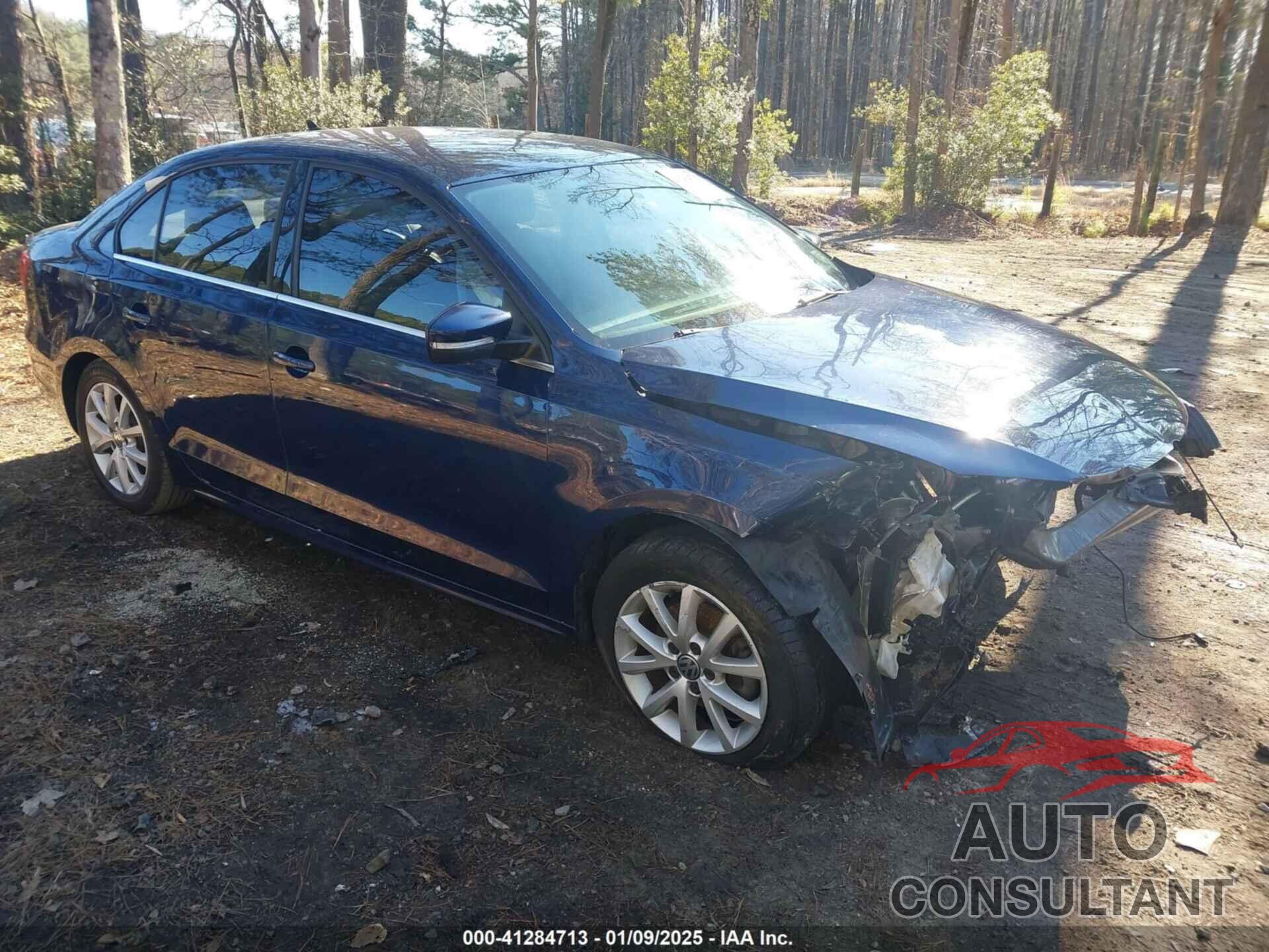 VOLKSWAGEN JETTA 2013 - 3VWDX7AJ3DM422020