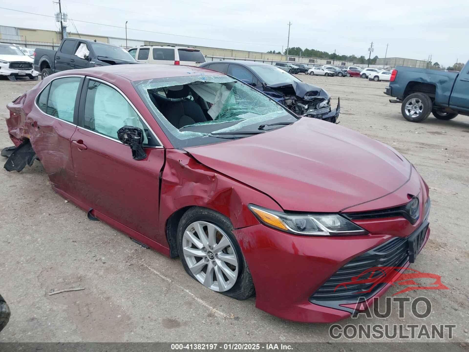 TOYOTA CAMRY 2019 - 4T1B11HK0KU680247