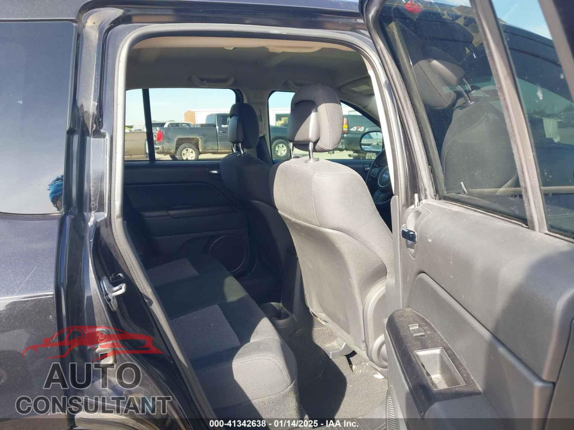 JEEP COMPASS 2011 - 1J4NT1FB2BD151424