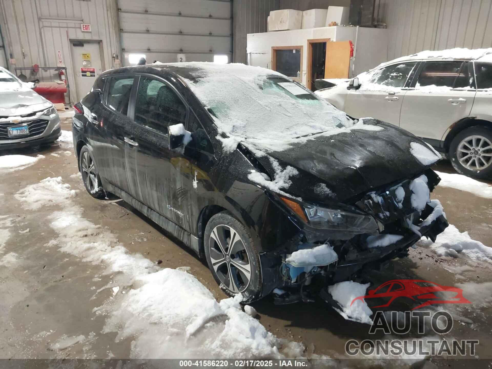 NISSAN LEAF 2018 - 1N4AZ1CPXJC303897