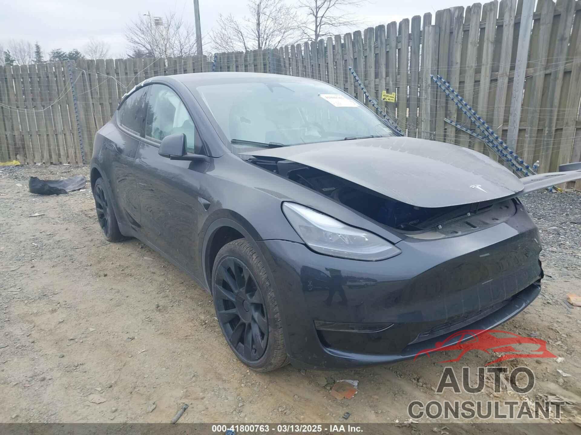 TESLA MODEL Y 2024 - 7SAYGDED6RF190762