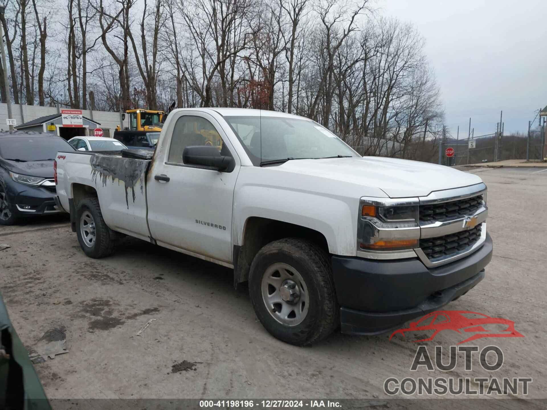CHEVROLET SILVERADO 1500 2018 - 1GCNKNEC1JZ297969