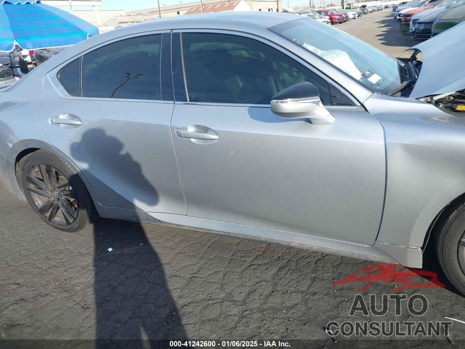 LEXUS IS 300 2021 - JTHAA1D26M5113204