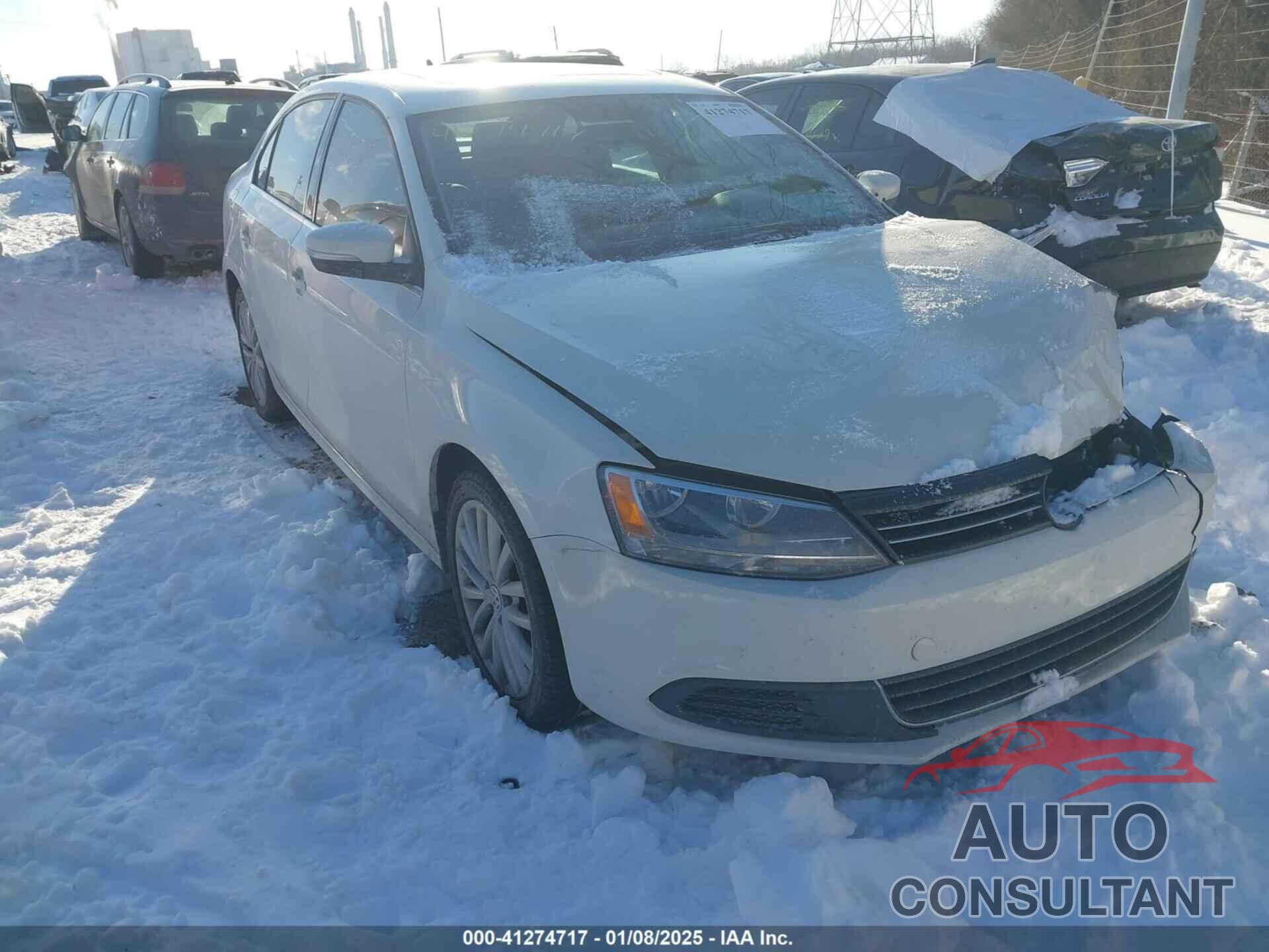 VOLKSWAGEN JETTA 2013 - 3VWLL7AJ9DM203621