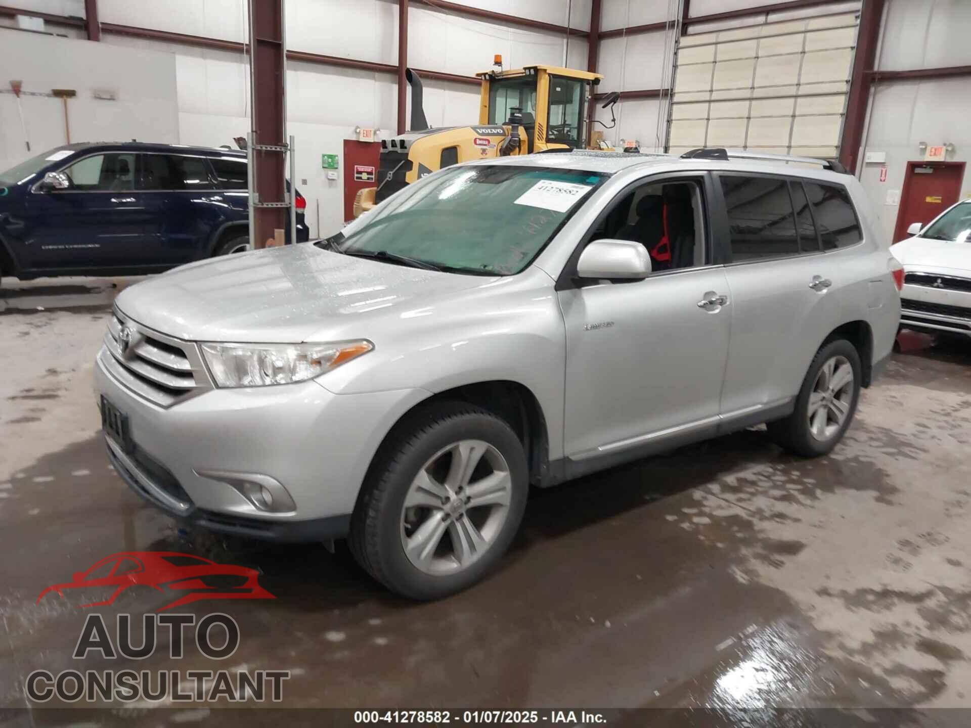 TOYOTA HIGHLANDER 2013 - 5TDYK3EH8DS112917