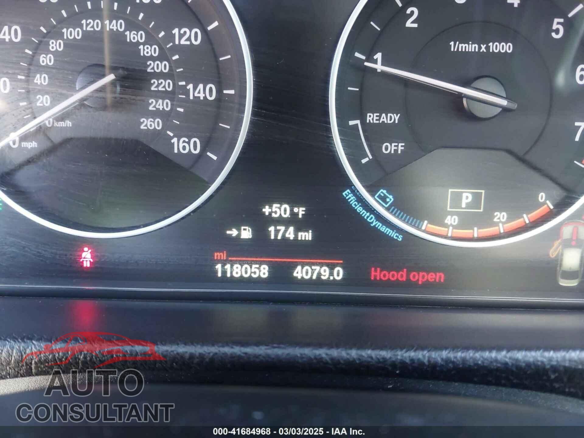 BMW 320I 2016 - WBA8E5G50GNU20841