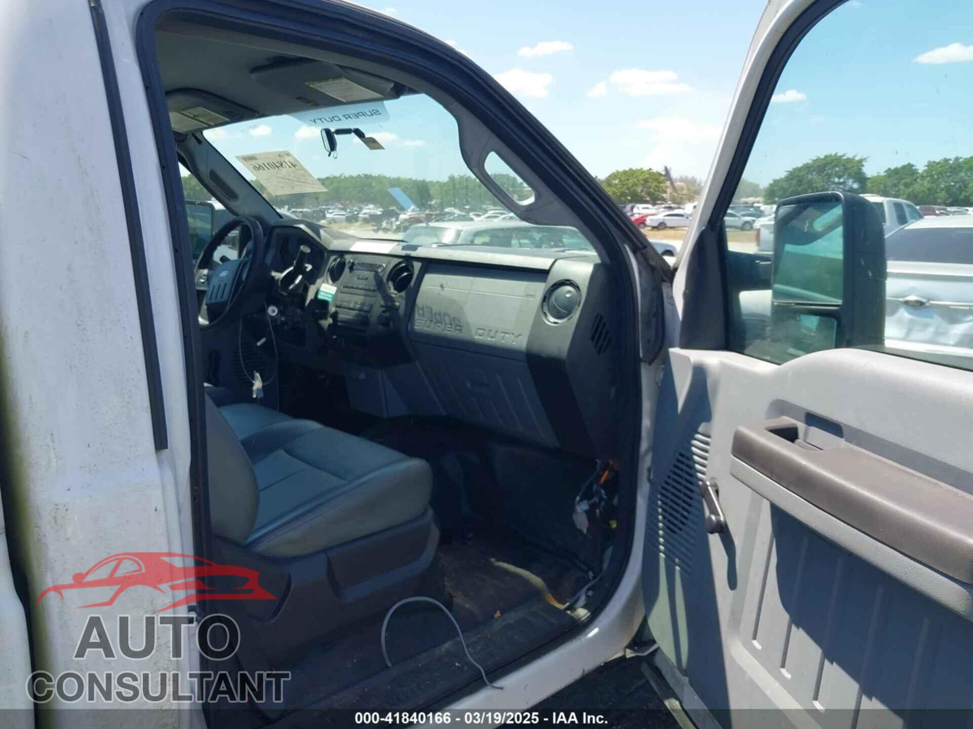 FORD F-350 2014 - 1FTBF3A68EEB30131