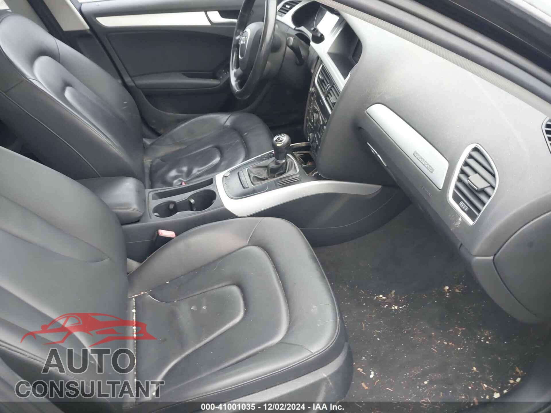 AUDI A4 2012 - WAUDFAFLXCN002687
