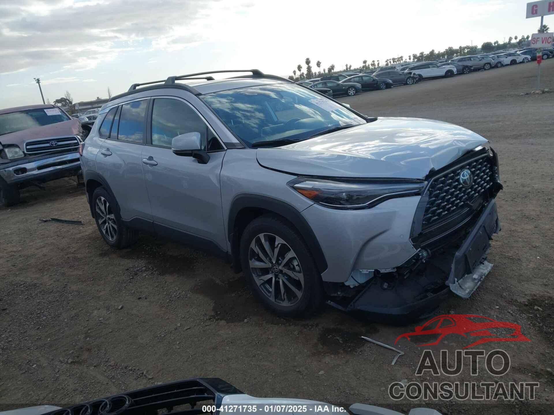TOYOTA COROLLA CROSS 2023 - 7MUEAAAG6PV067297
