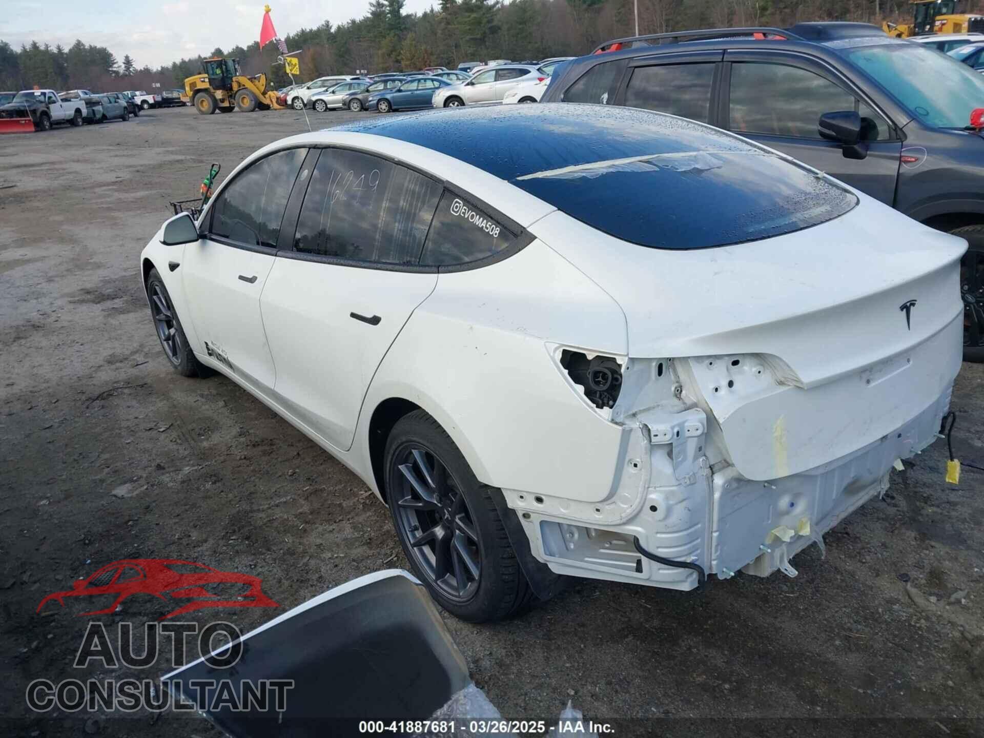 TESLA MODEL 3 2021 - 5YJ3E1EBXMF020035