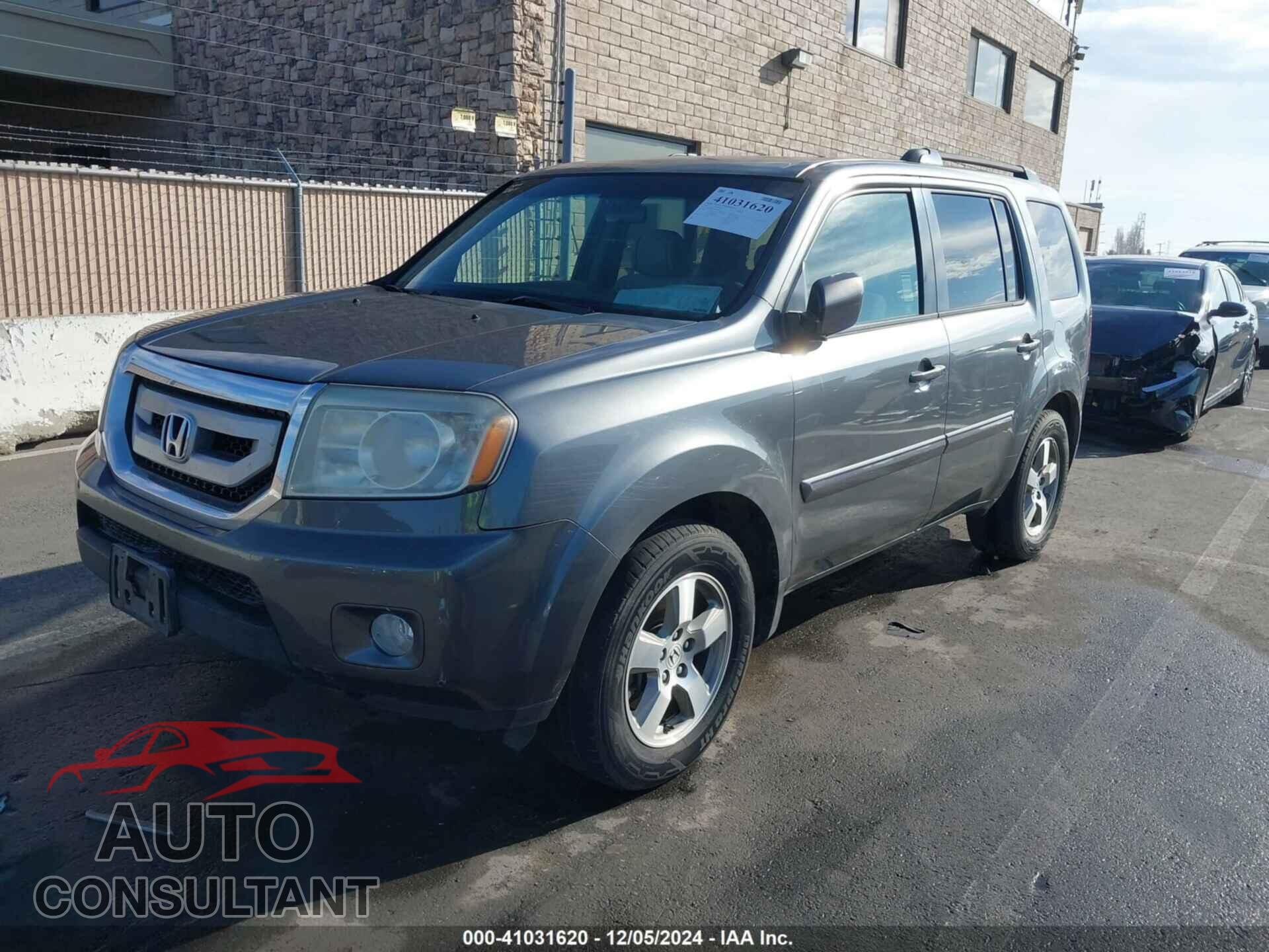 HONDA PILOT 2011 - 5FNYF3H40BB049925