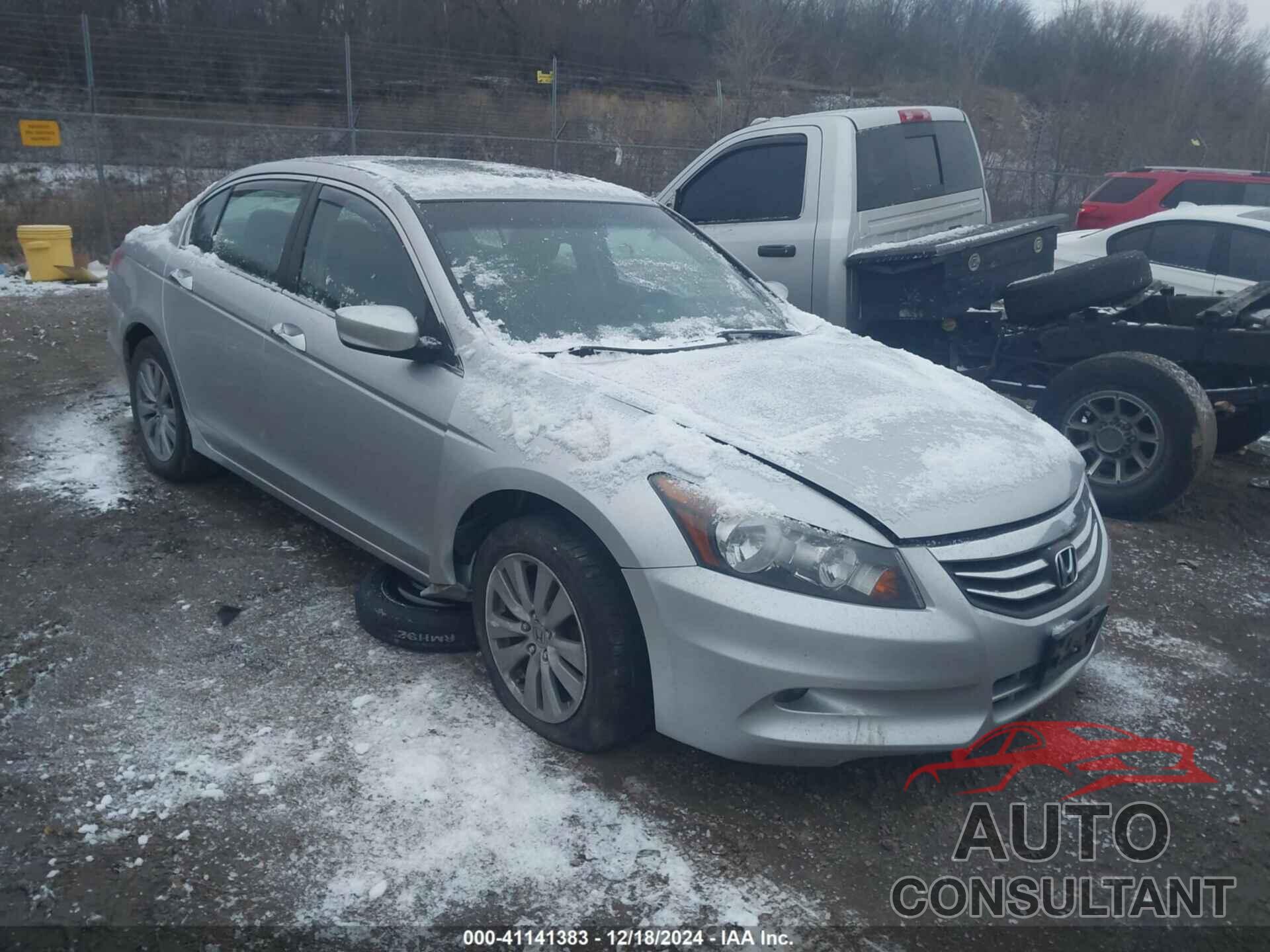 HONDA ACCORD 2012 - 1HGCP3F82CA011248