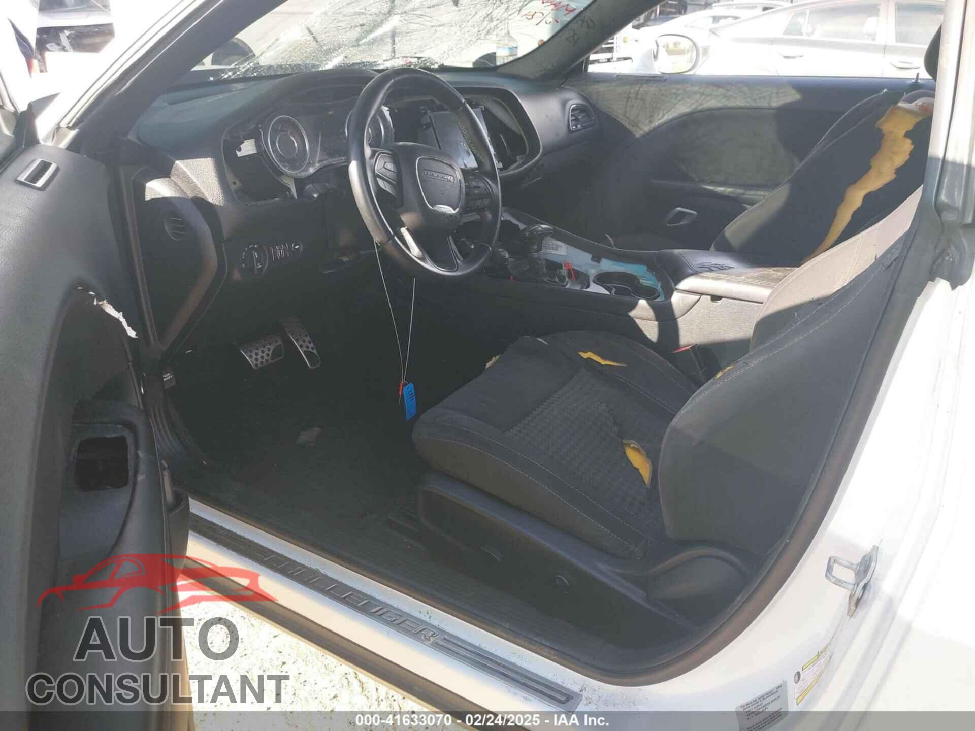 DODGE CHALLENGER 2015 - 2C3CDZAT3FH733392